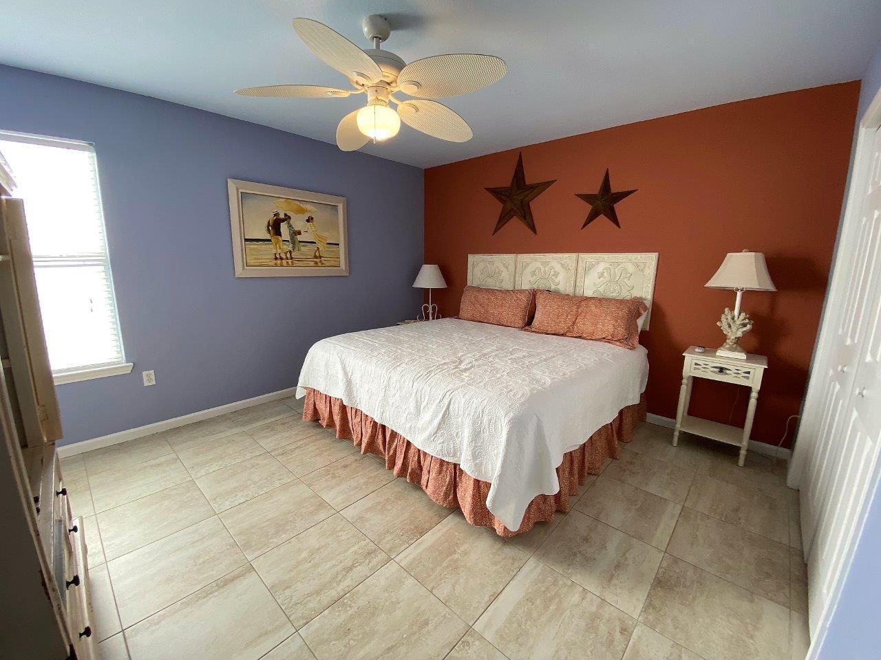 QUAIL HOLLOW - Residential