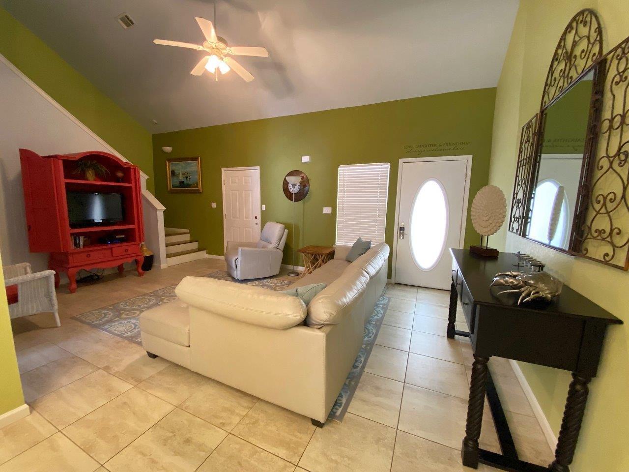 QUAIL HOLLOW - Residential