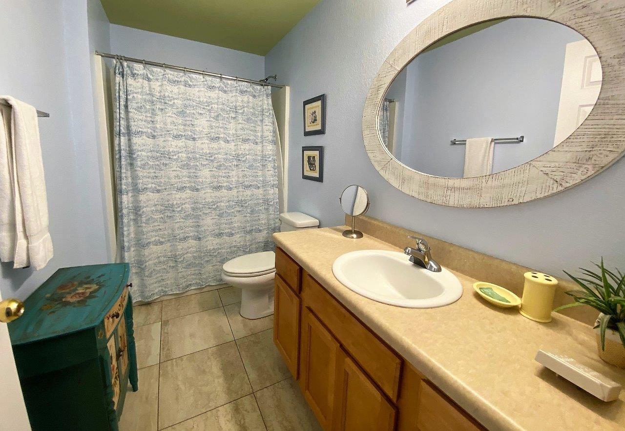 QUAIL HOLLOW - Residential