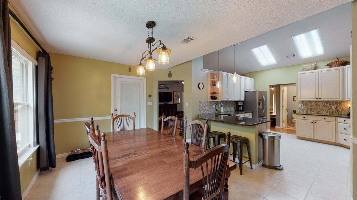 Rocky Bayou Country Club - Residential