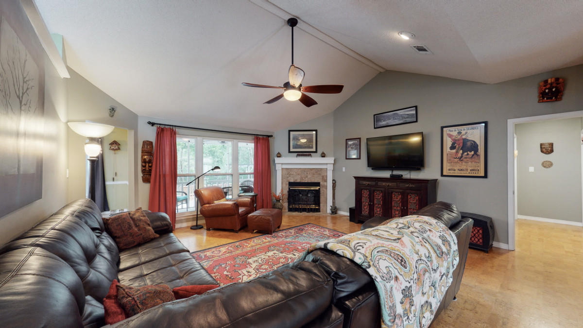 Rocky Bayou Country Club - Residential