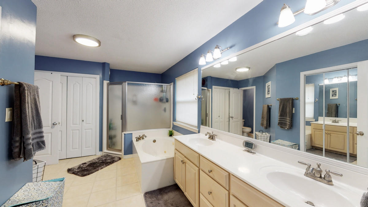 Rocky Bayou Country Club - Residential