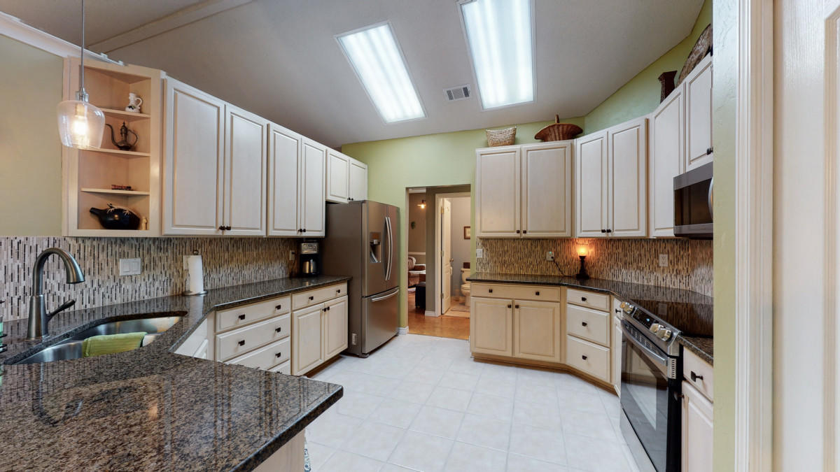 Rocky Bayou Country Club - Residential