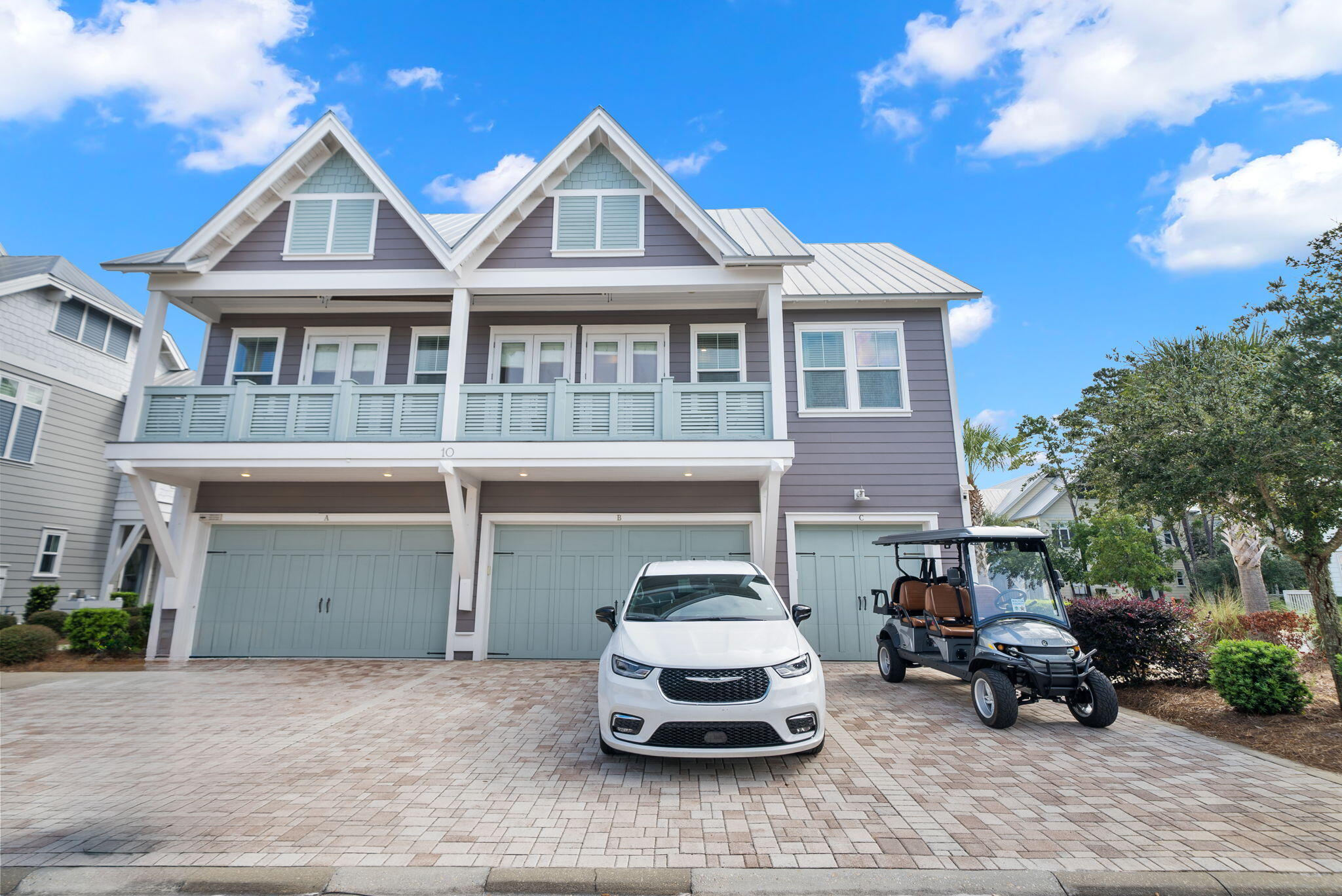 PROMINENCE - Residential