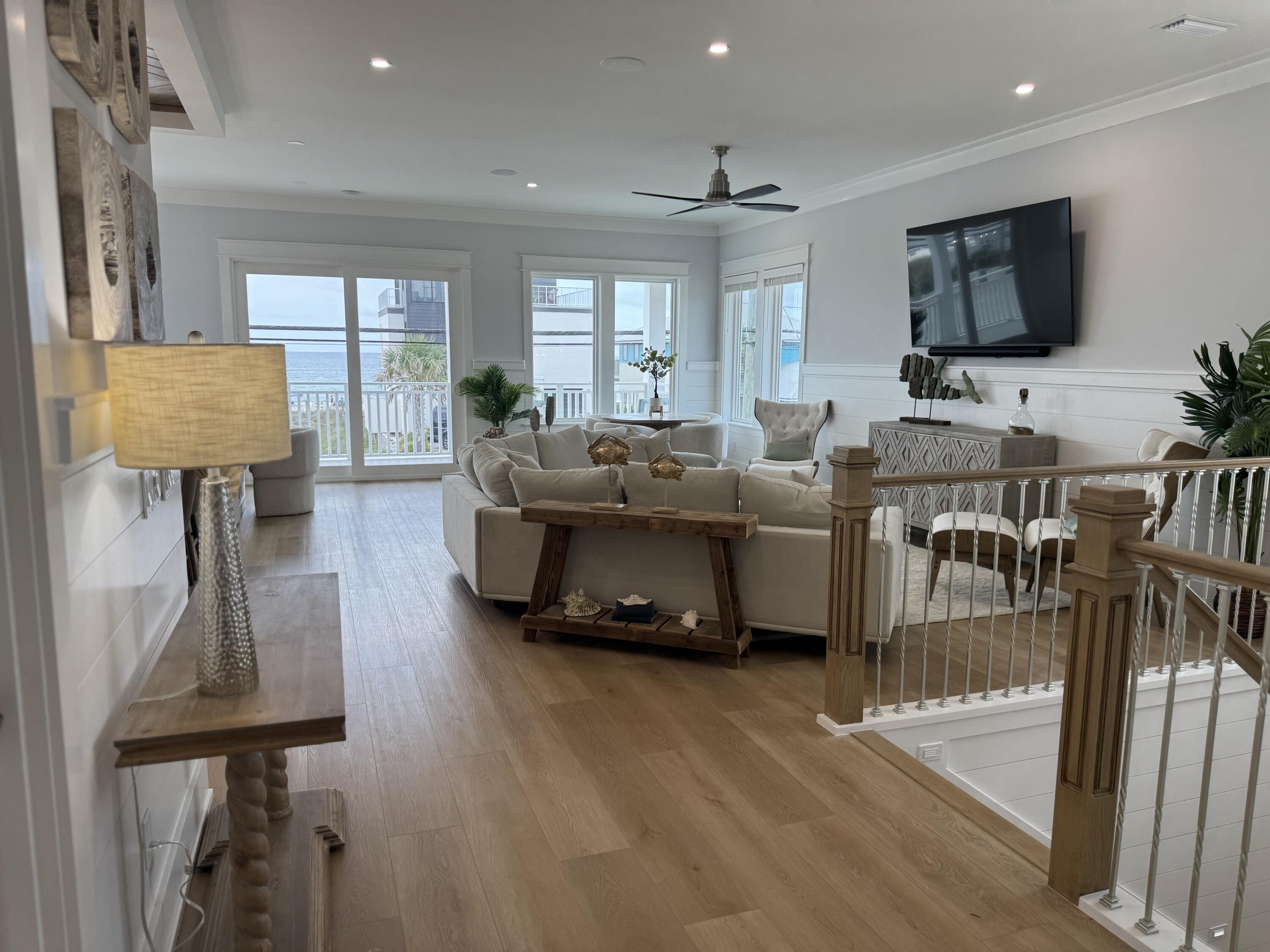 LULLWATER BEACH - Residential