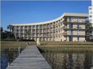 Pirates Bay - Residential