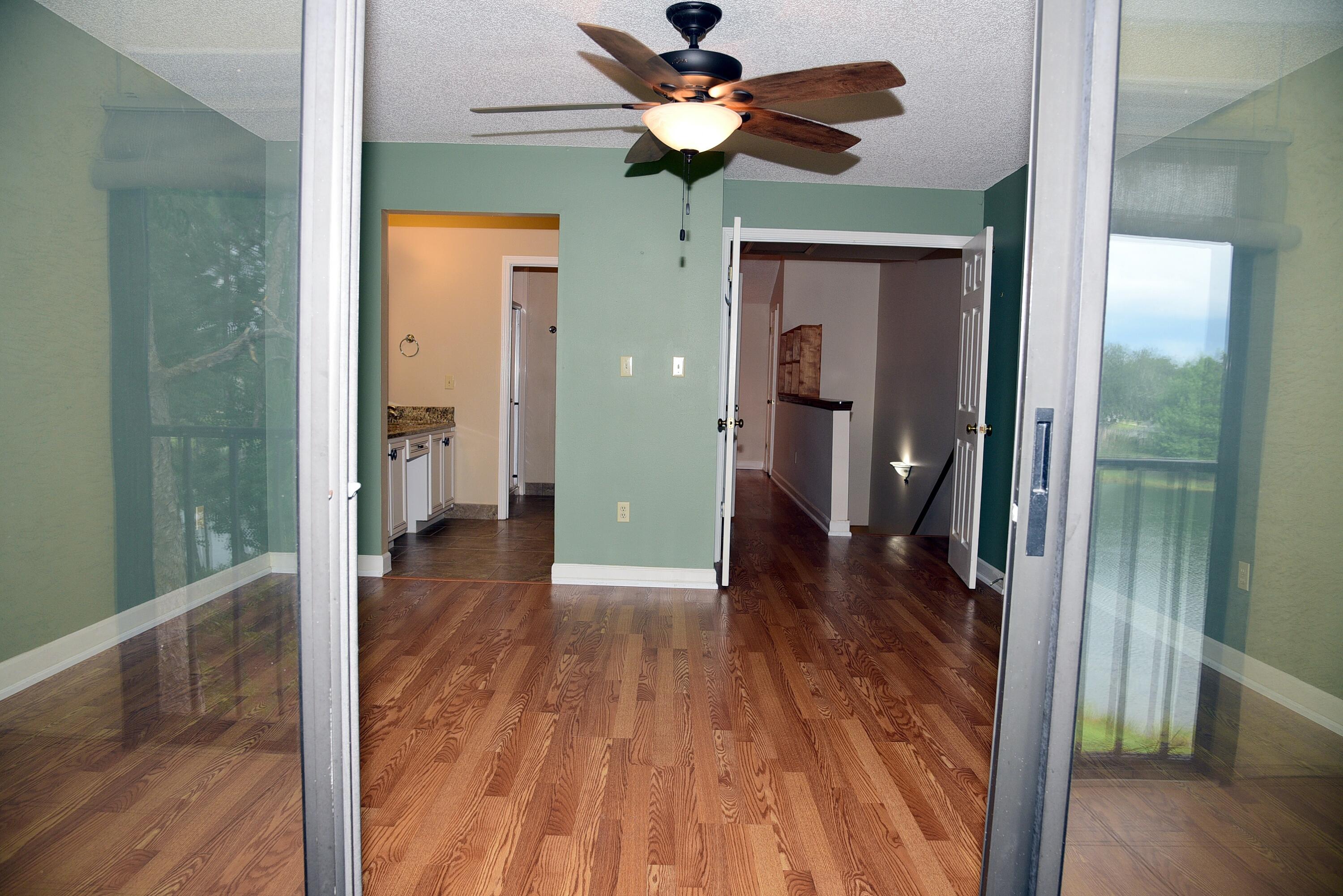 LAKESIDE CONDO AT BLUEWATER BAY - Residential Lease