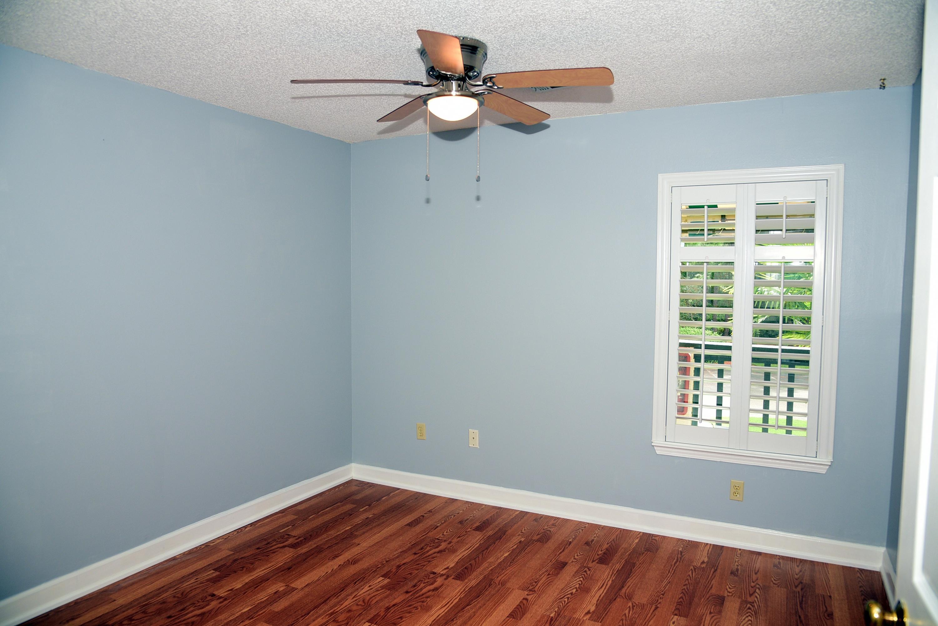 LAKESIDE CONDO AT BLUEWATER BAY - Residential Lease