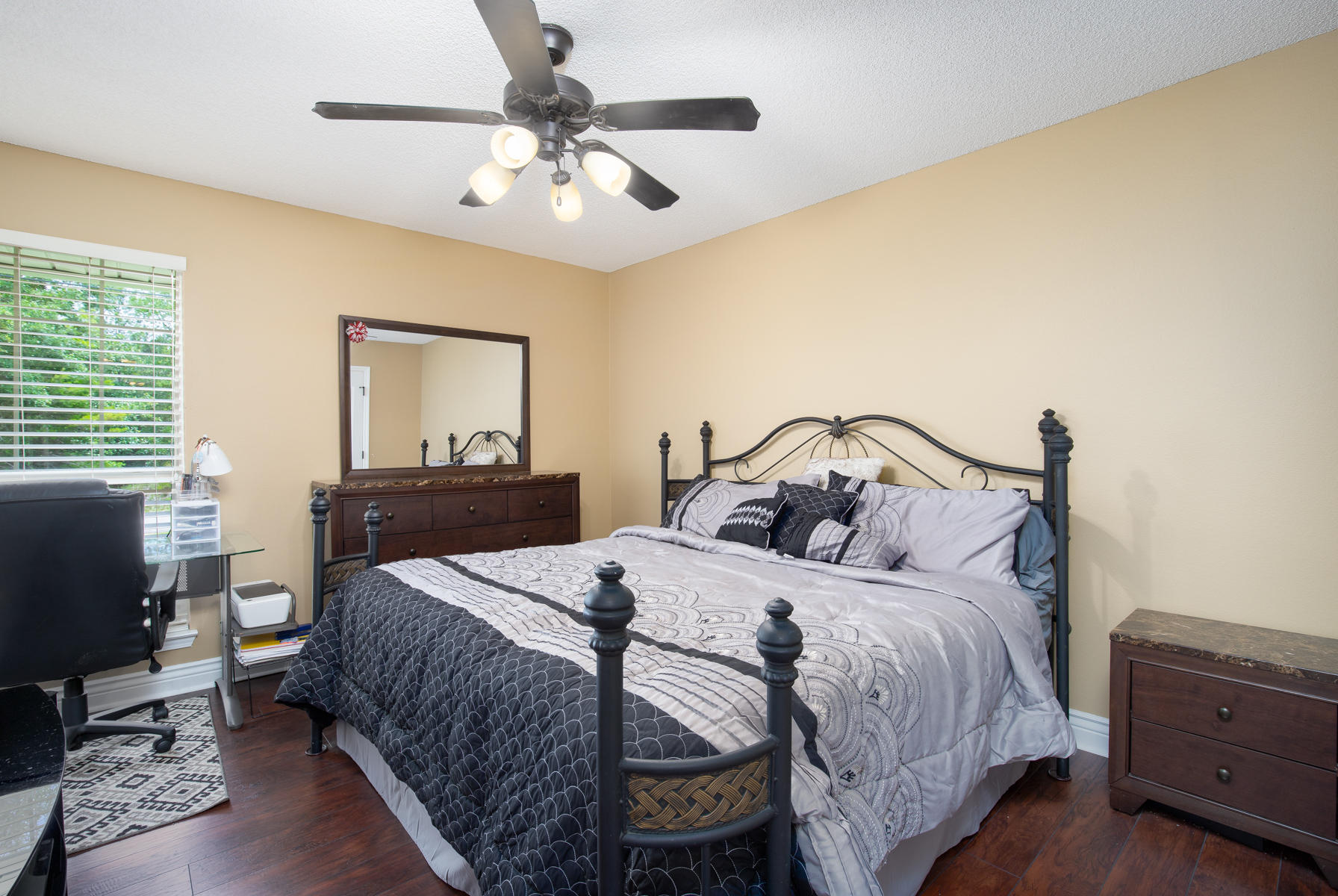 QUAYSIDE VILLAGE PHASE II - Residential