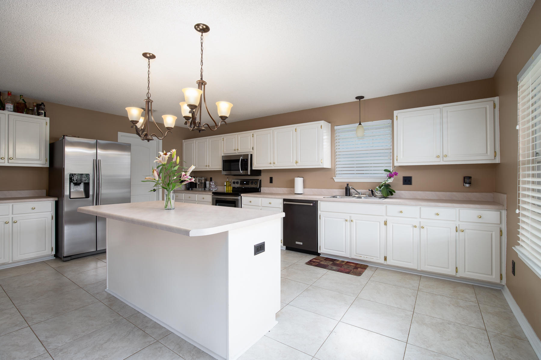 QUAYSIDE VILLAGE PHASE II - Residential