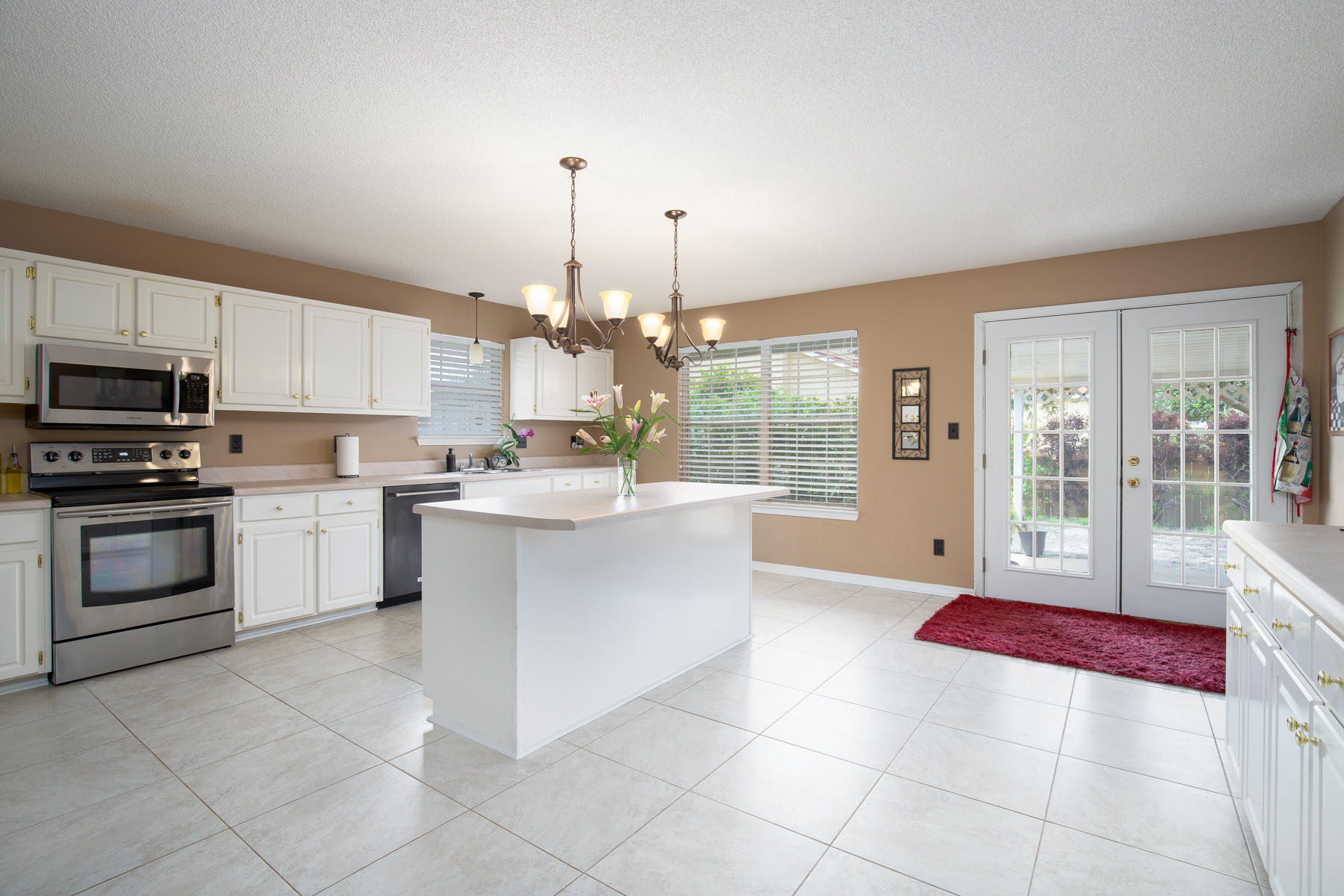 QUAYSIDE VILLAGE PHASE II - Residential