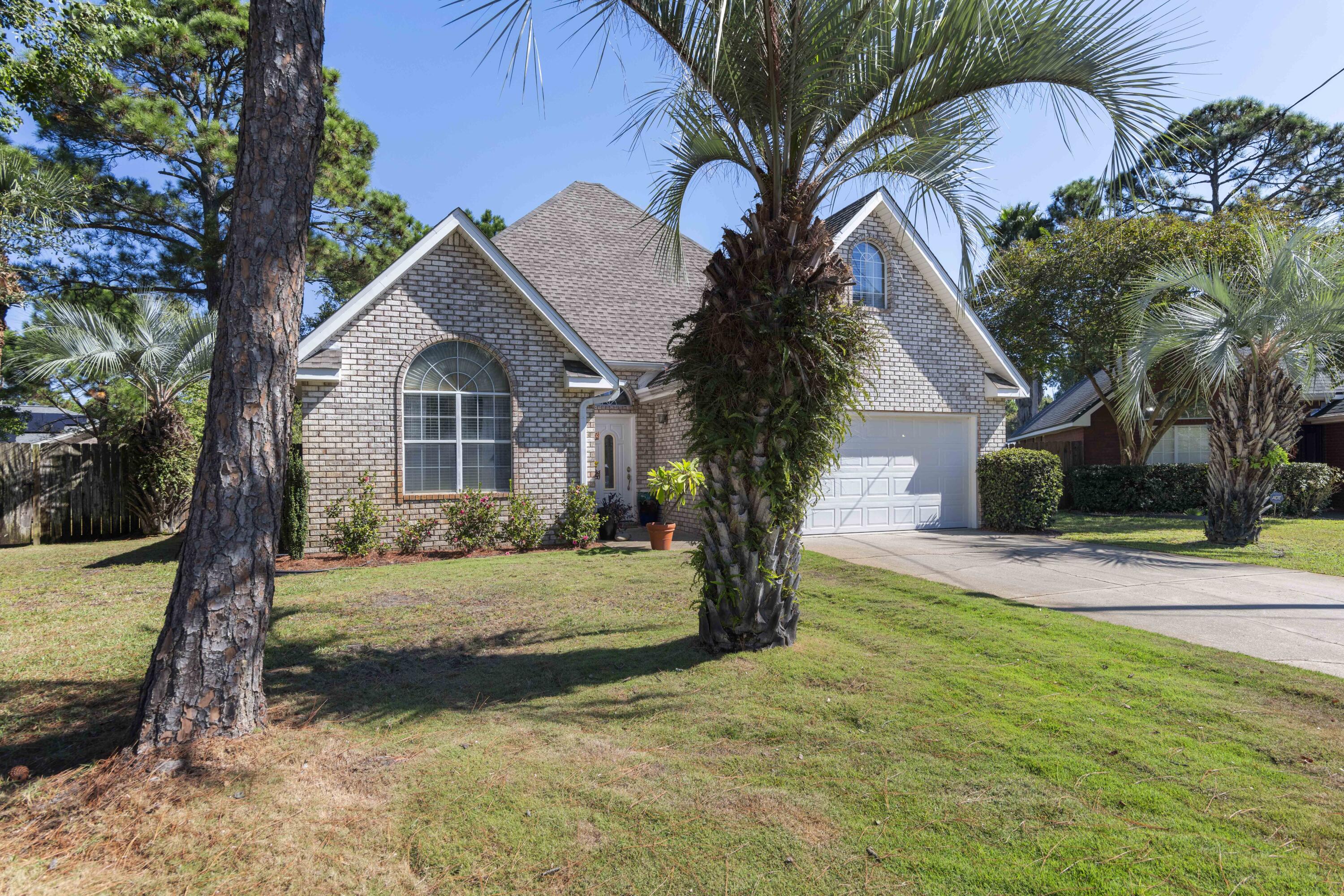 MALIBU GARDENS - Residential