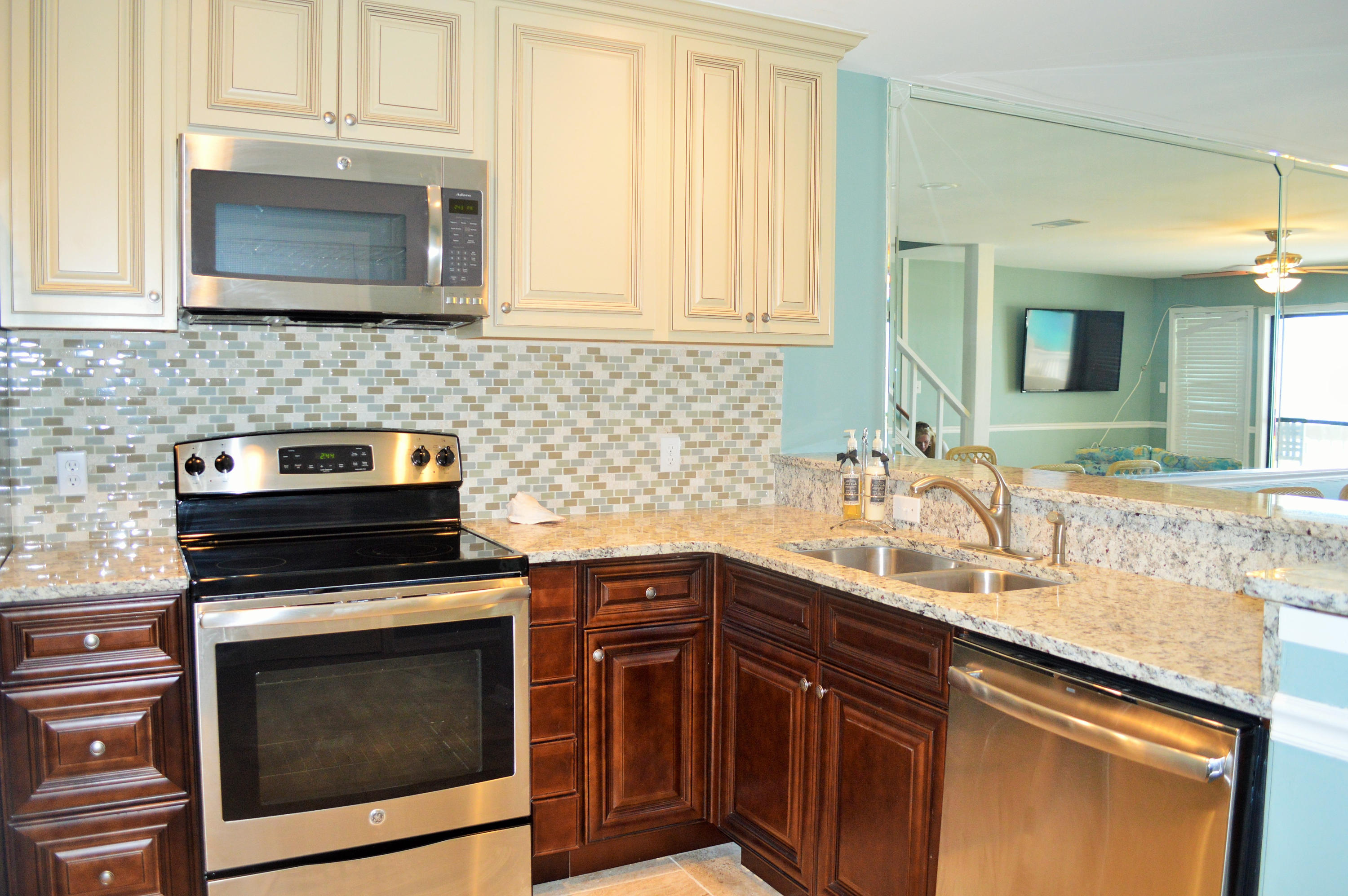 RAMSGATE HARBOUR PH 4 CONDO - Residential