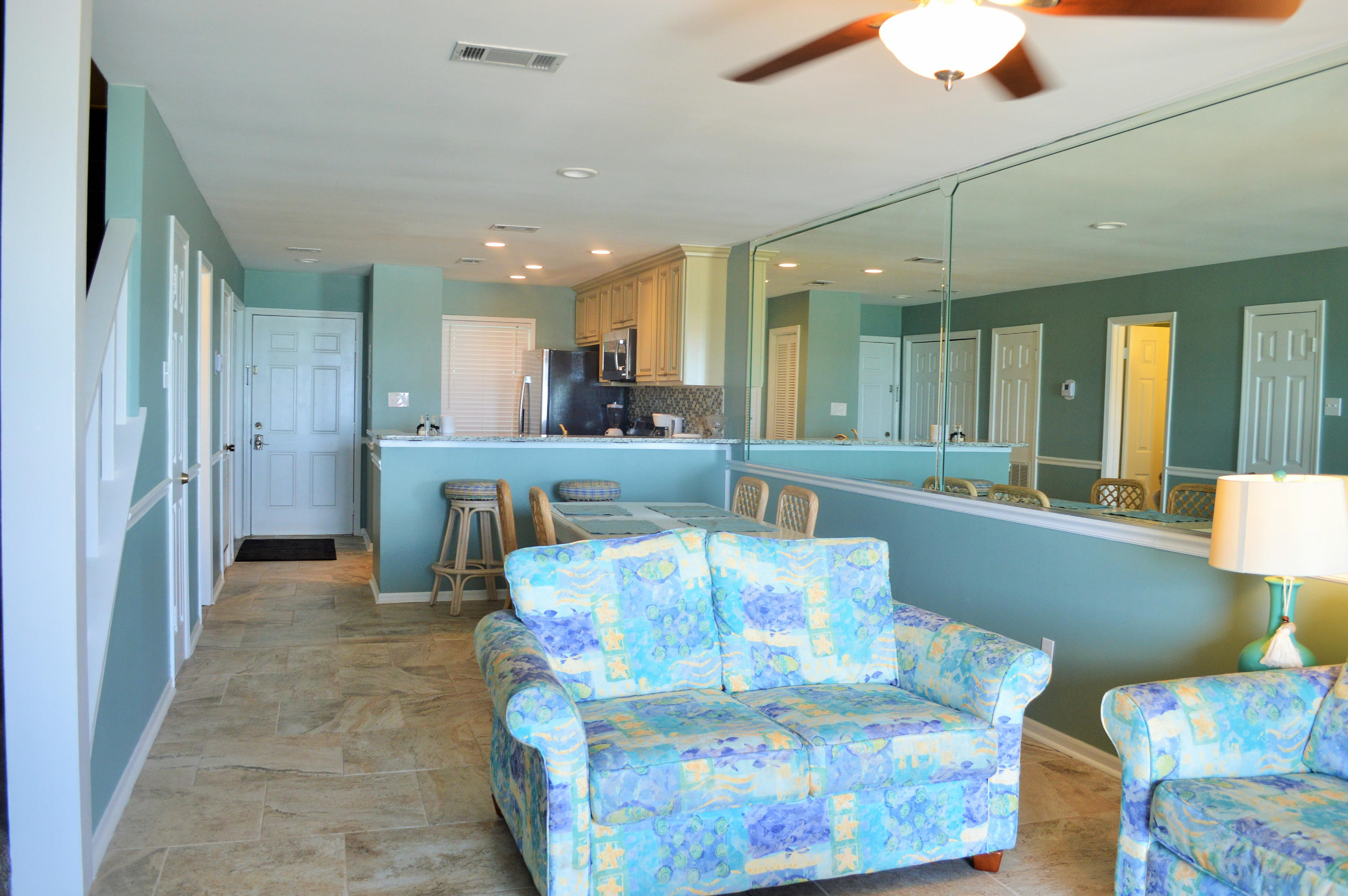 RAMSGATE HARBOUR PH 4 CONDO - Residential