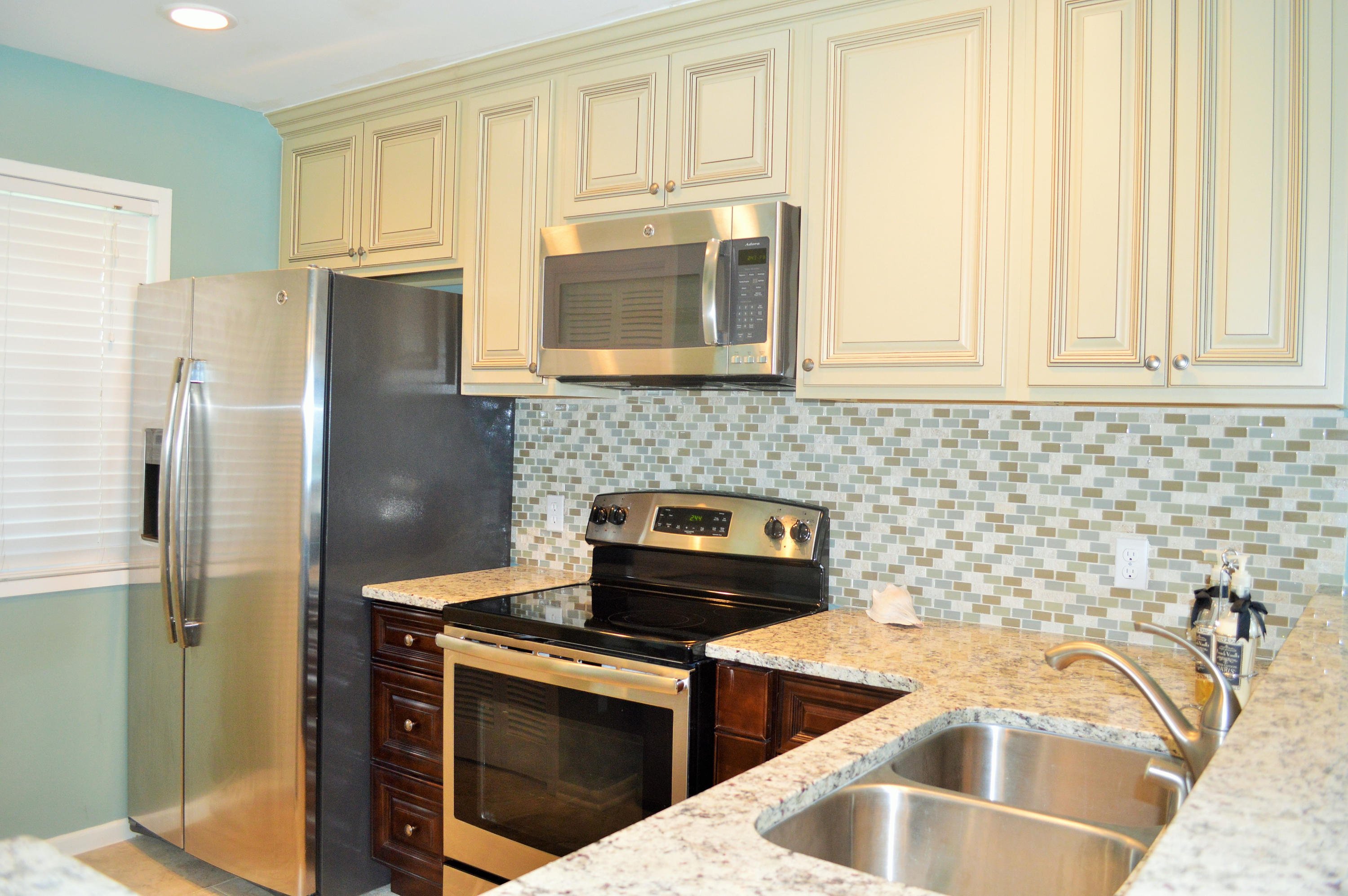 RAMSGATE HARBOUR PH 4 CONDO - Residential