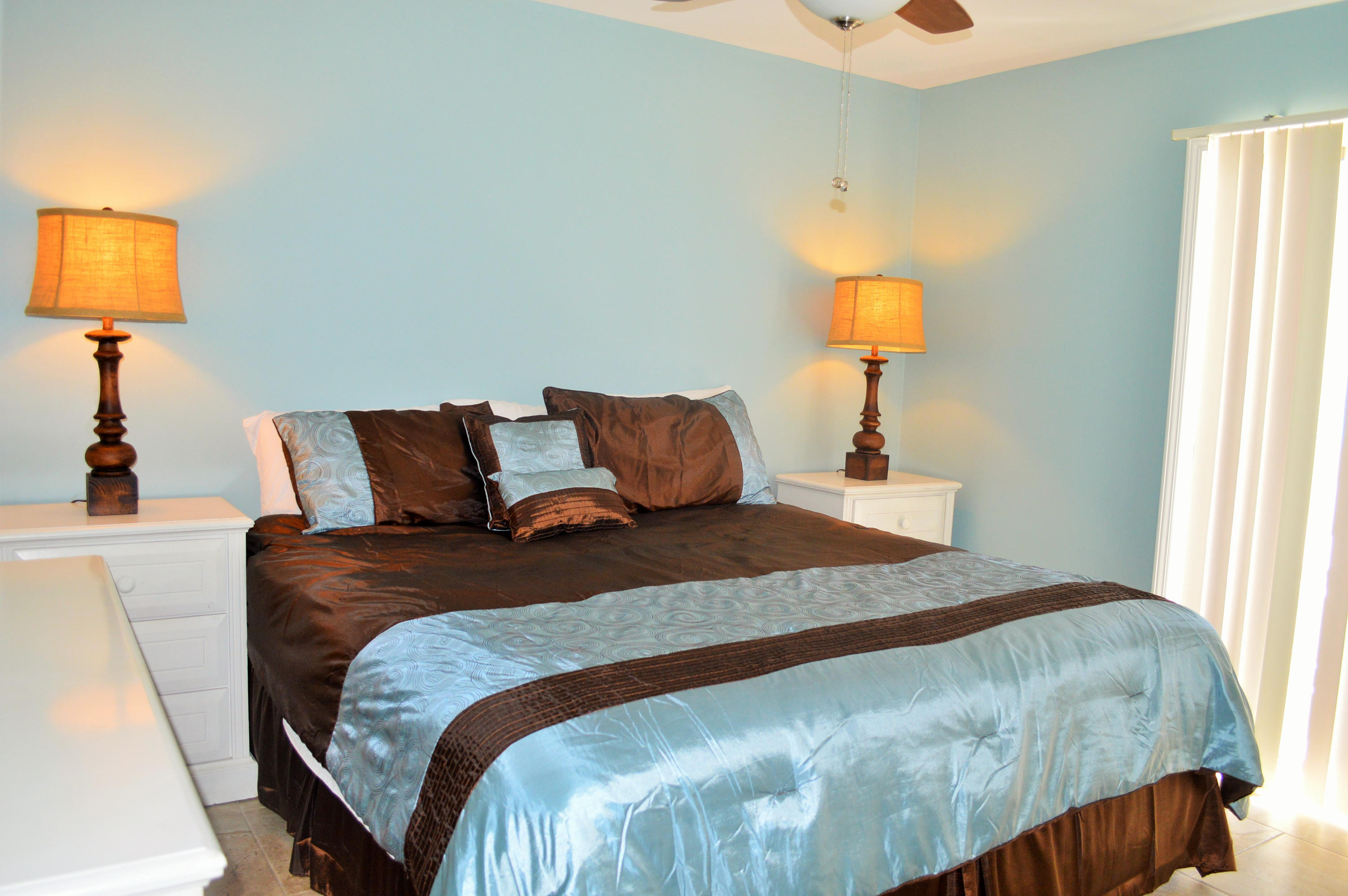 RAMSGATE HARBOUR PH 4 CONDO - Residential