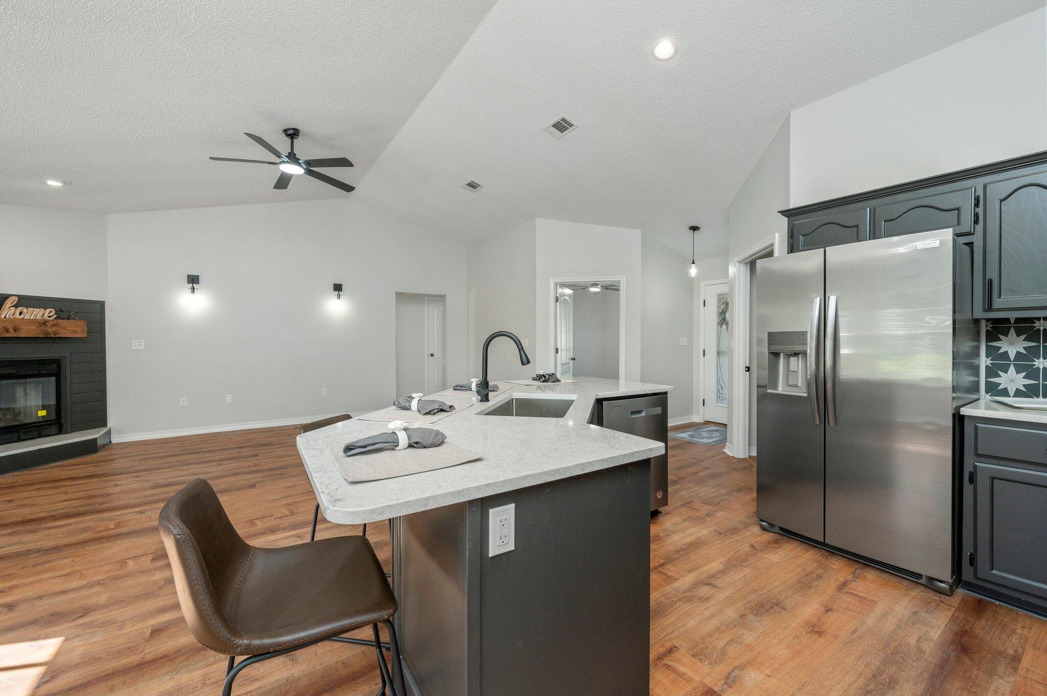 DOGWOOD ESTATES 1ST ADDN - Residential