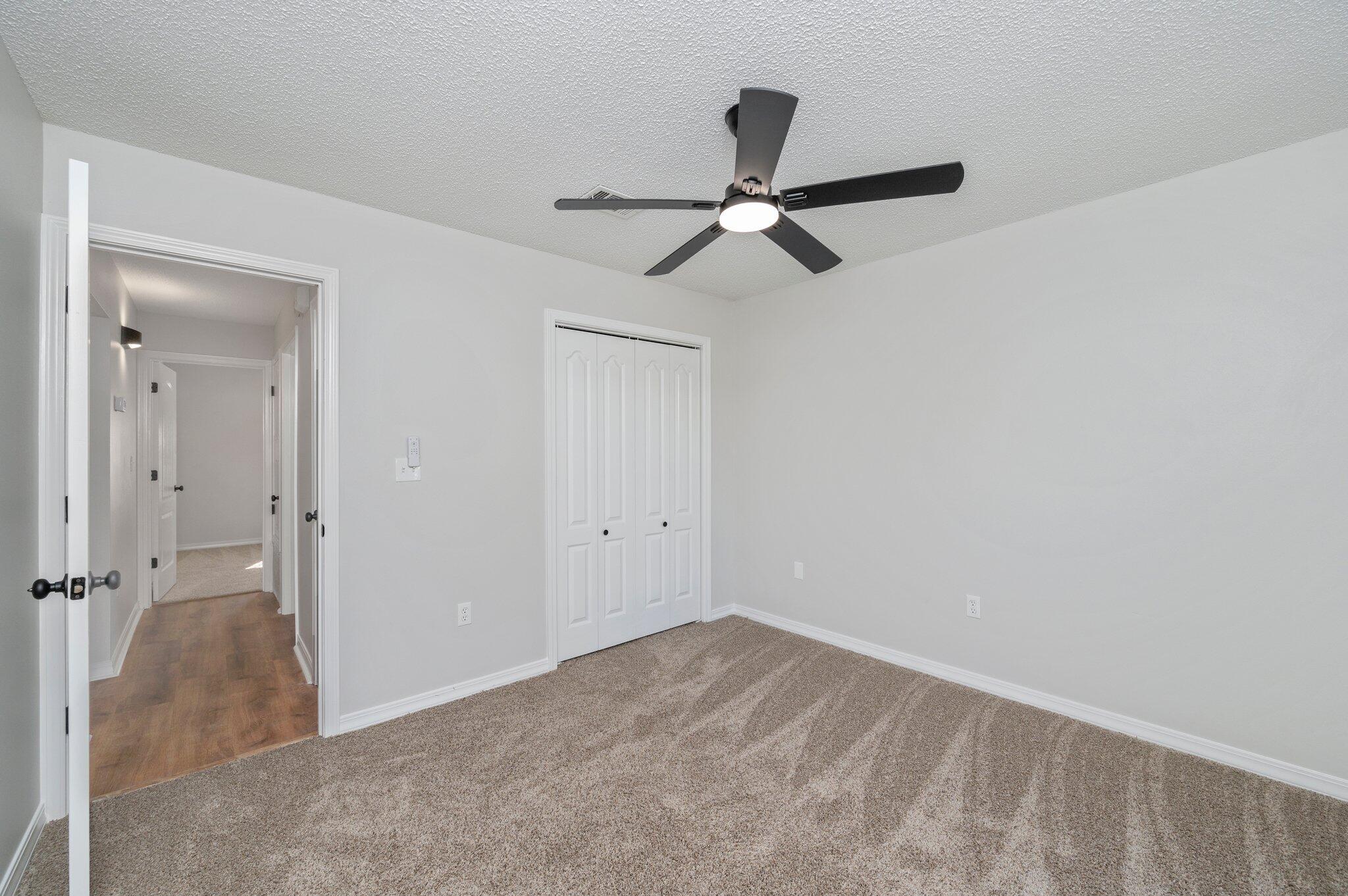 DOGWOOD ESTATES 1ST ADDN - Residential