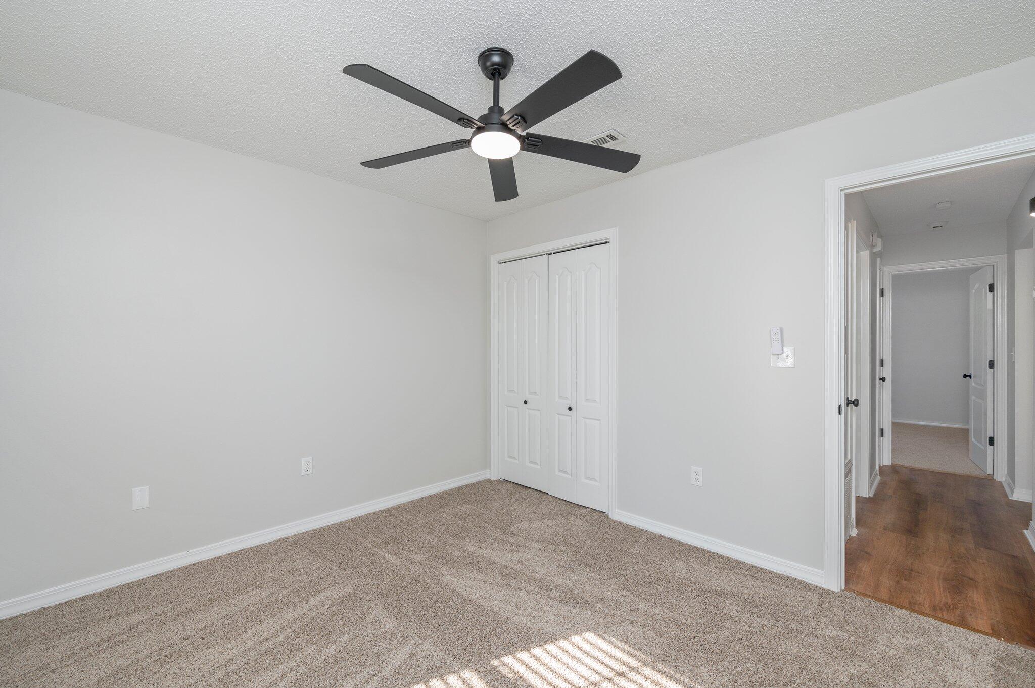 DOGWOOD ESTATES 1ST ADDN - Residential