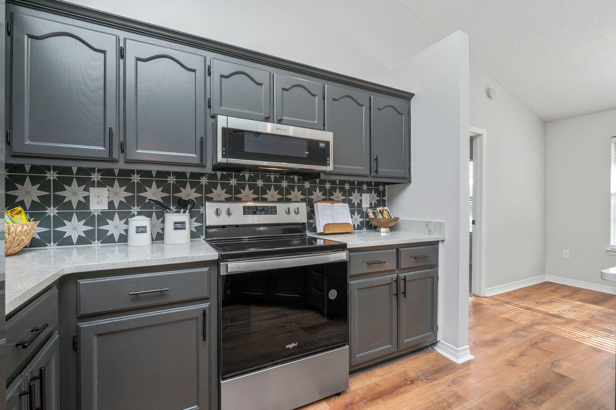 DOGWOOD ESTATES 1ST ADDN - Residential