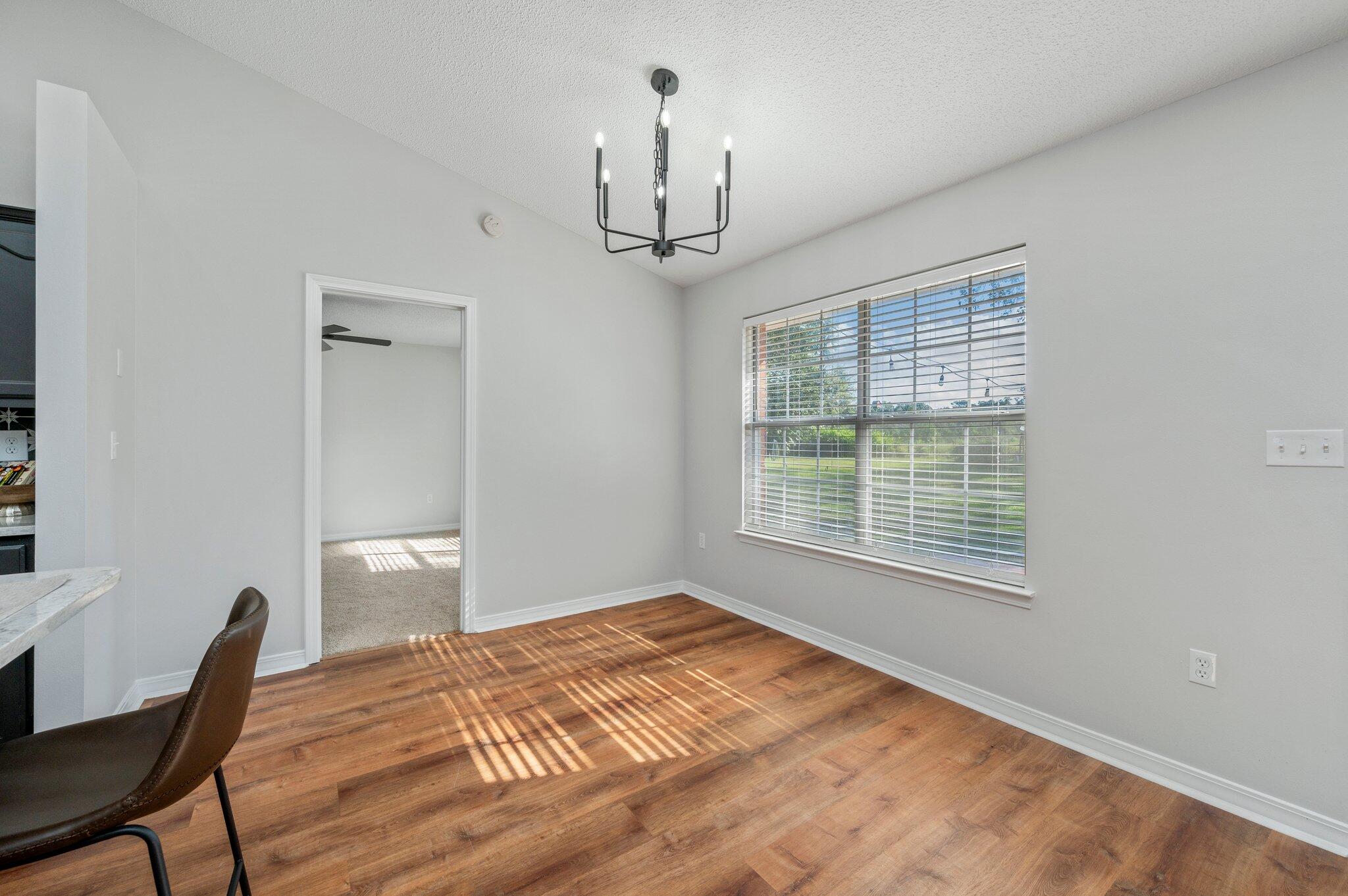 DOGWOOD ESTATES 1ST ADDN - Residential