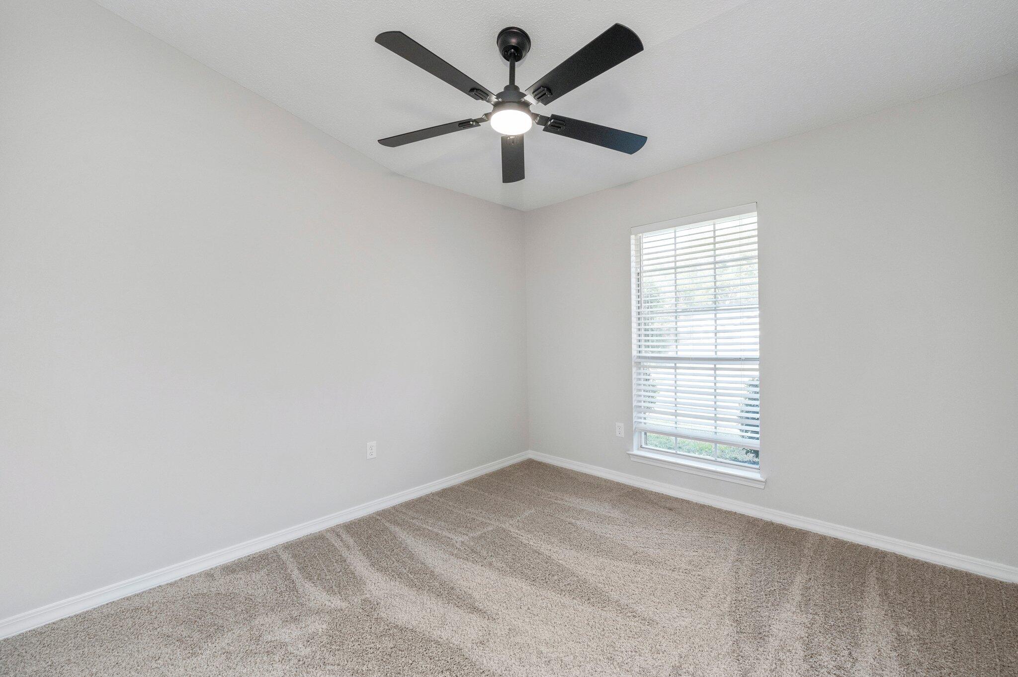 DOGWOOD ESTATES 1ST ADDN - Residential