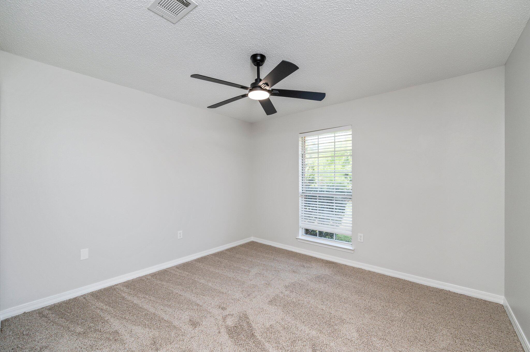 DOGWOOD ESTATES 1ST ADDN - Residential