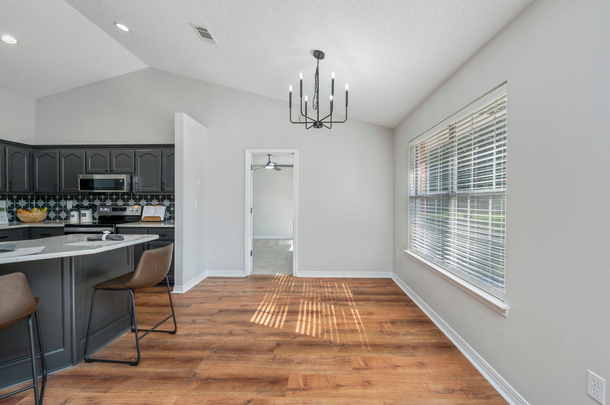 DOGWOOD ESTATES 1ST ADDN - Residential