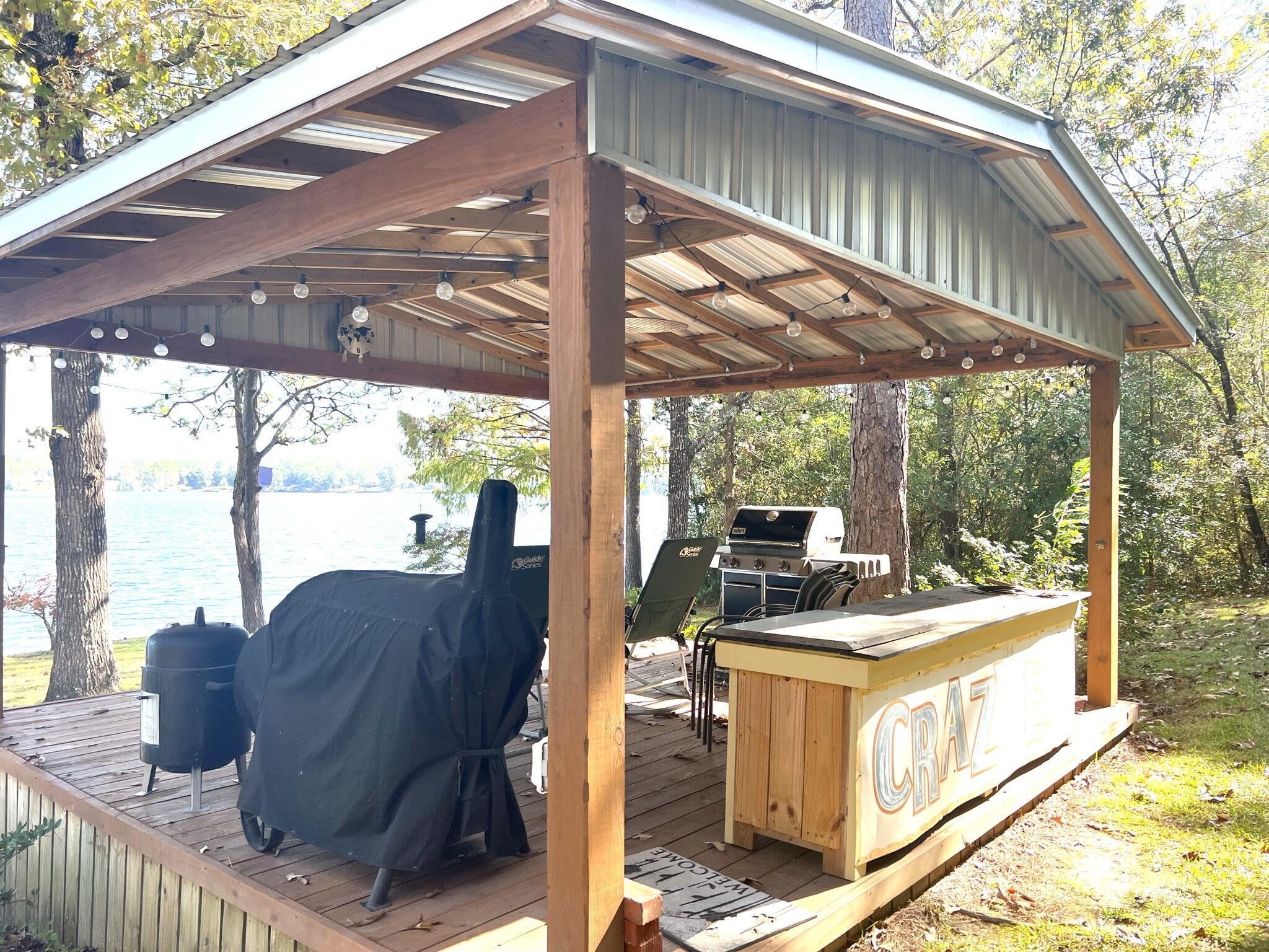 SPRING LAKE ESTATES - Residential