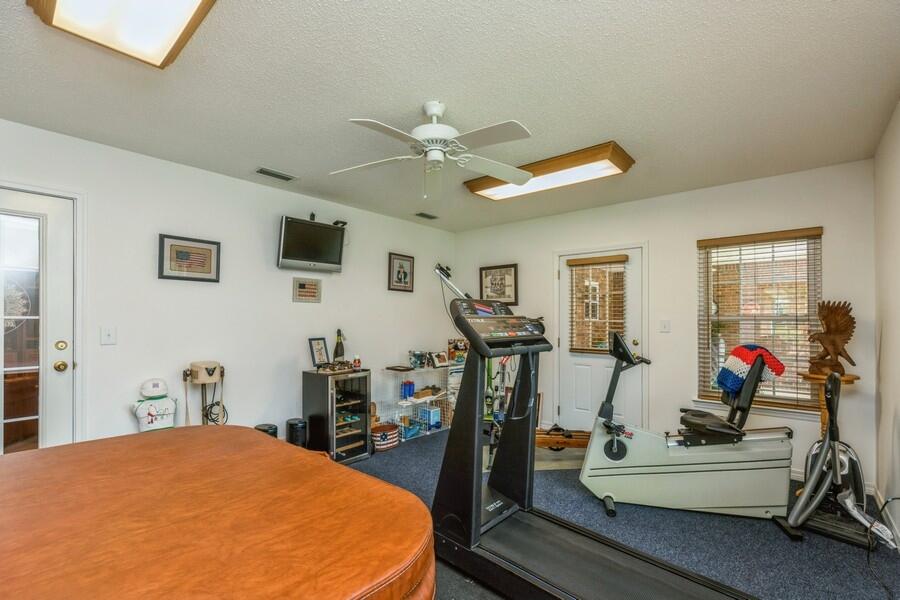 ROCKY BAYOU ESTATES 12A - Residential