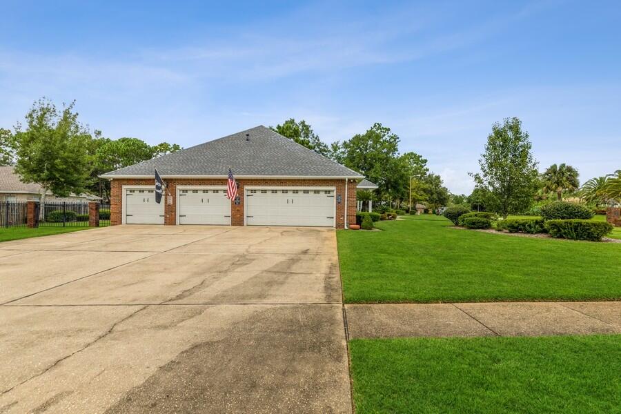 ROCKY BAYOU ESTATES 12A - Residential