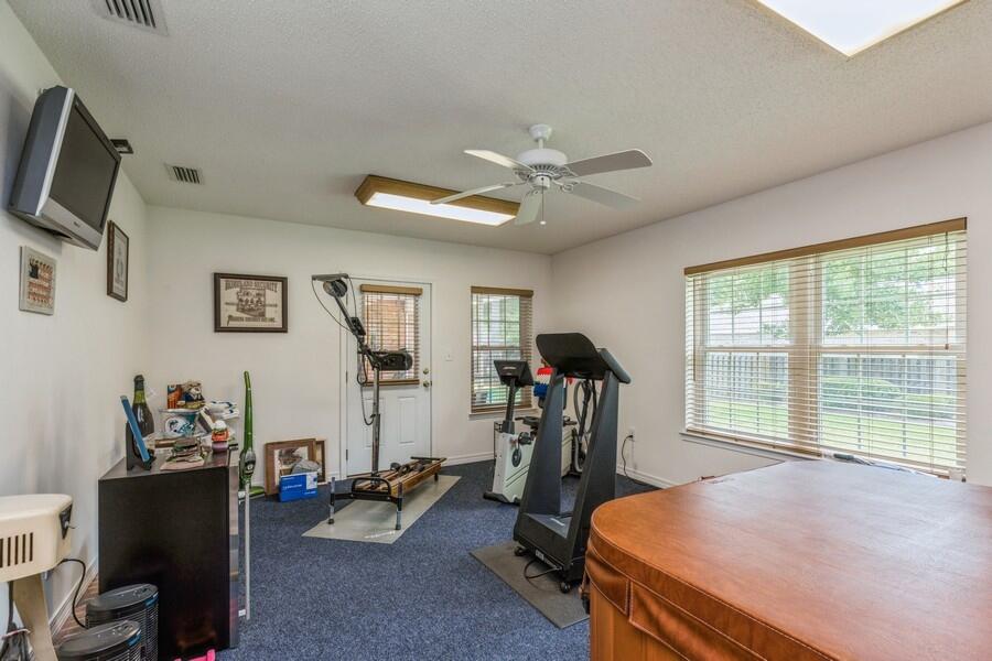 ROCKY BAYOU ESTATES 12A - Residential