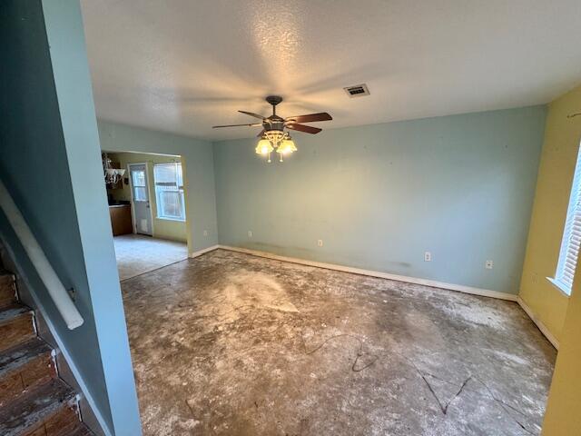 MORRIS ADDN TO CRESTVIEW - Residential