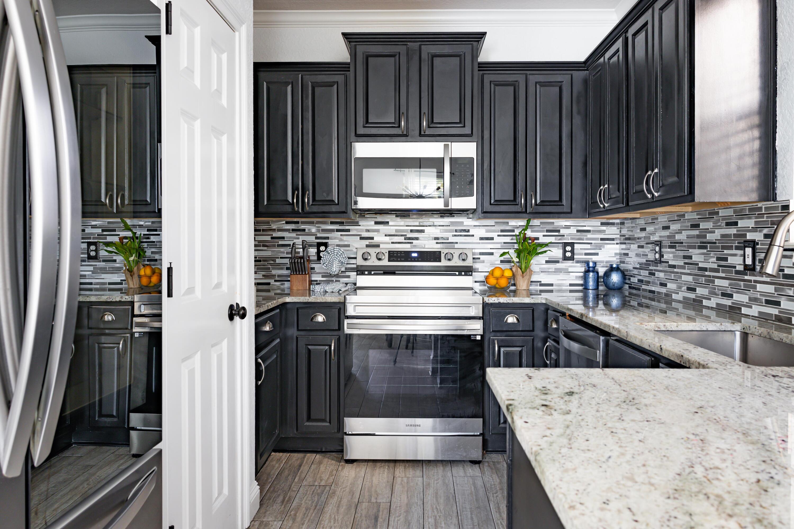 VILLAGES OF CRYSTAL BEACH - Residential