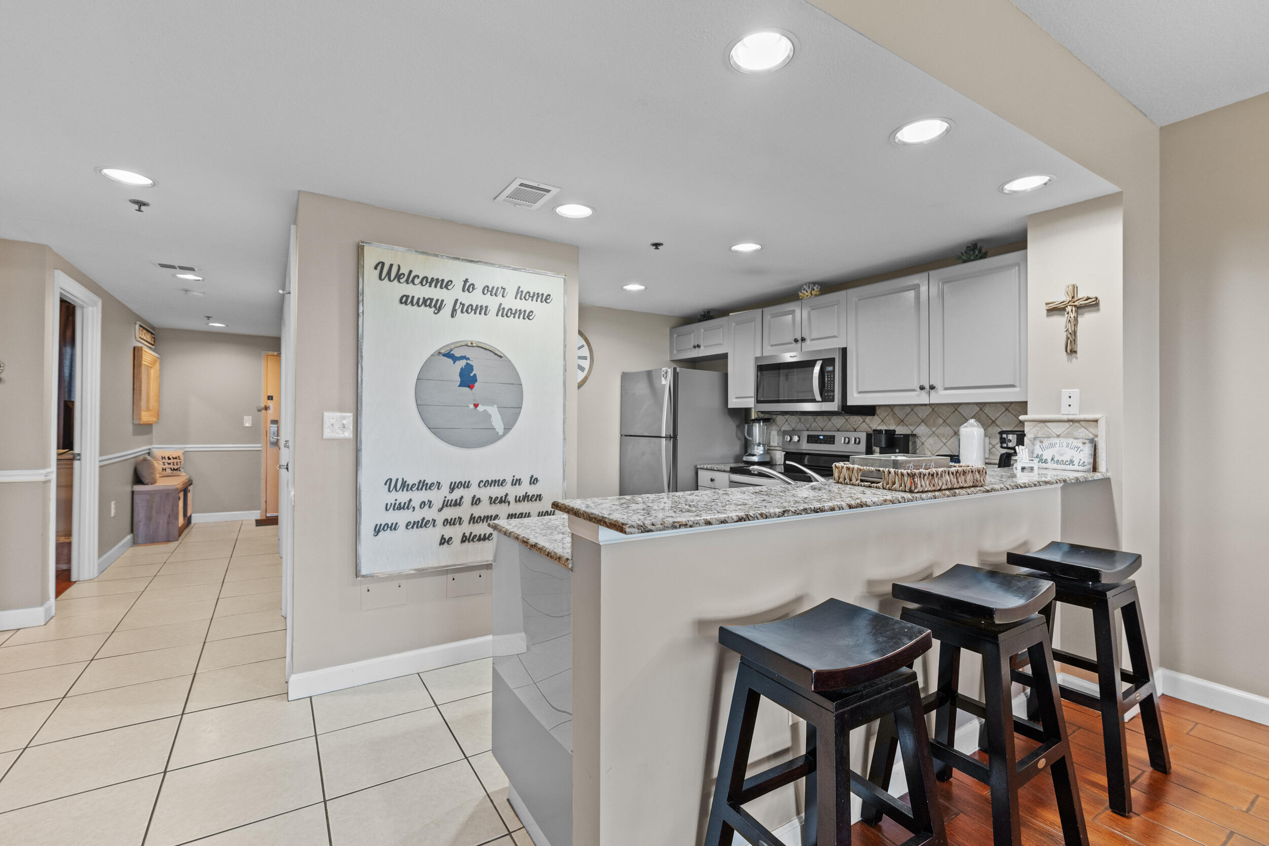 STERLING SHORES - Residential