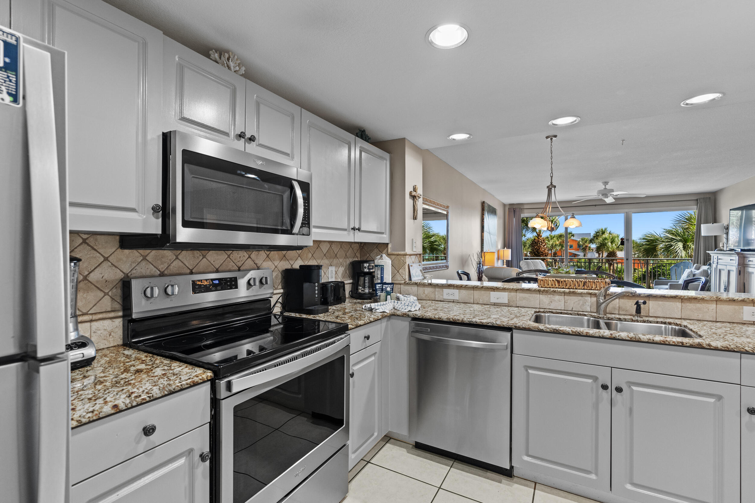 STERLING SHORES - Residential