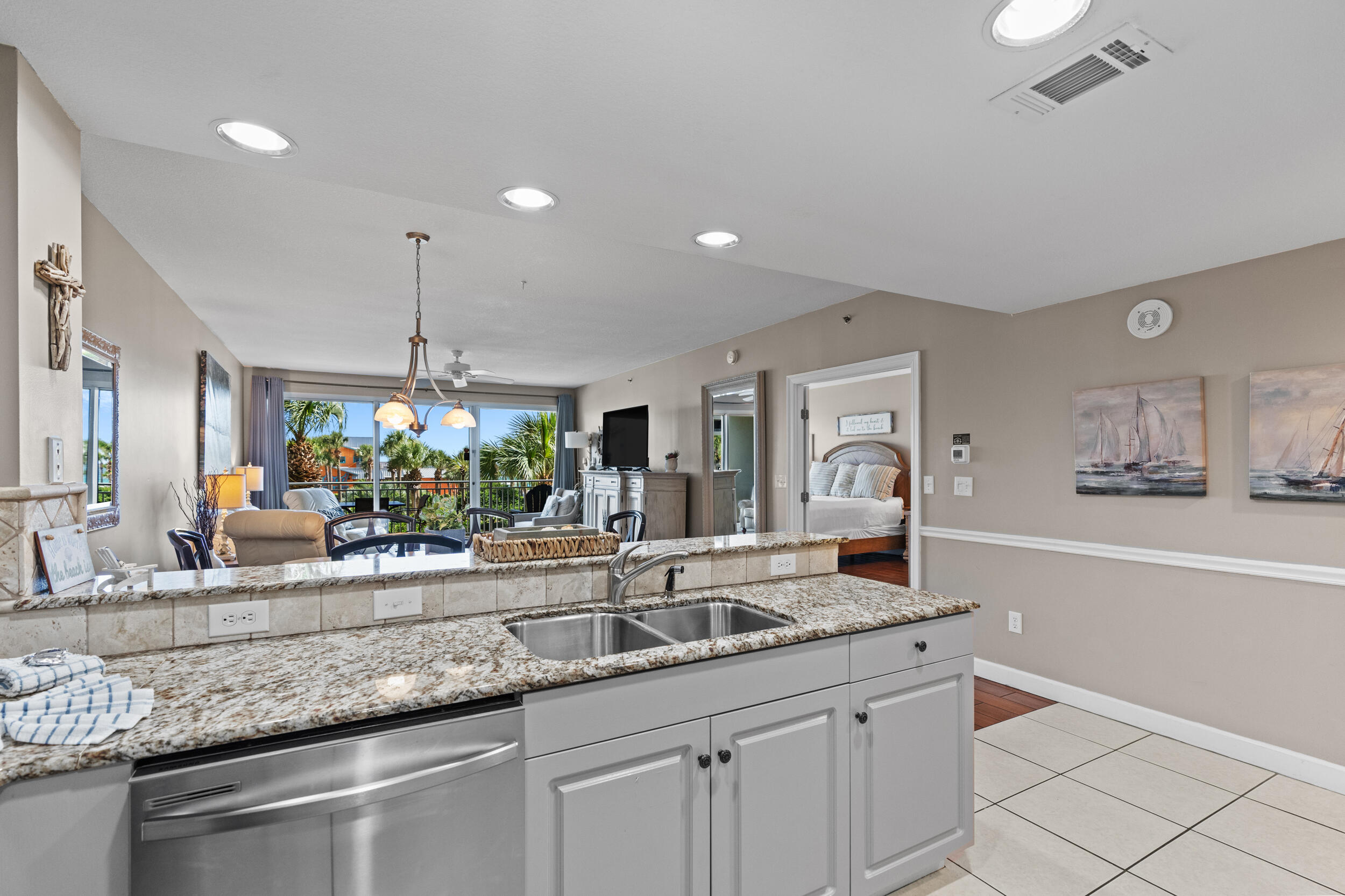 STERLING SHORES - Residential