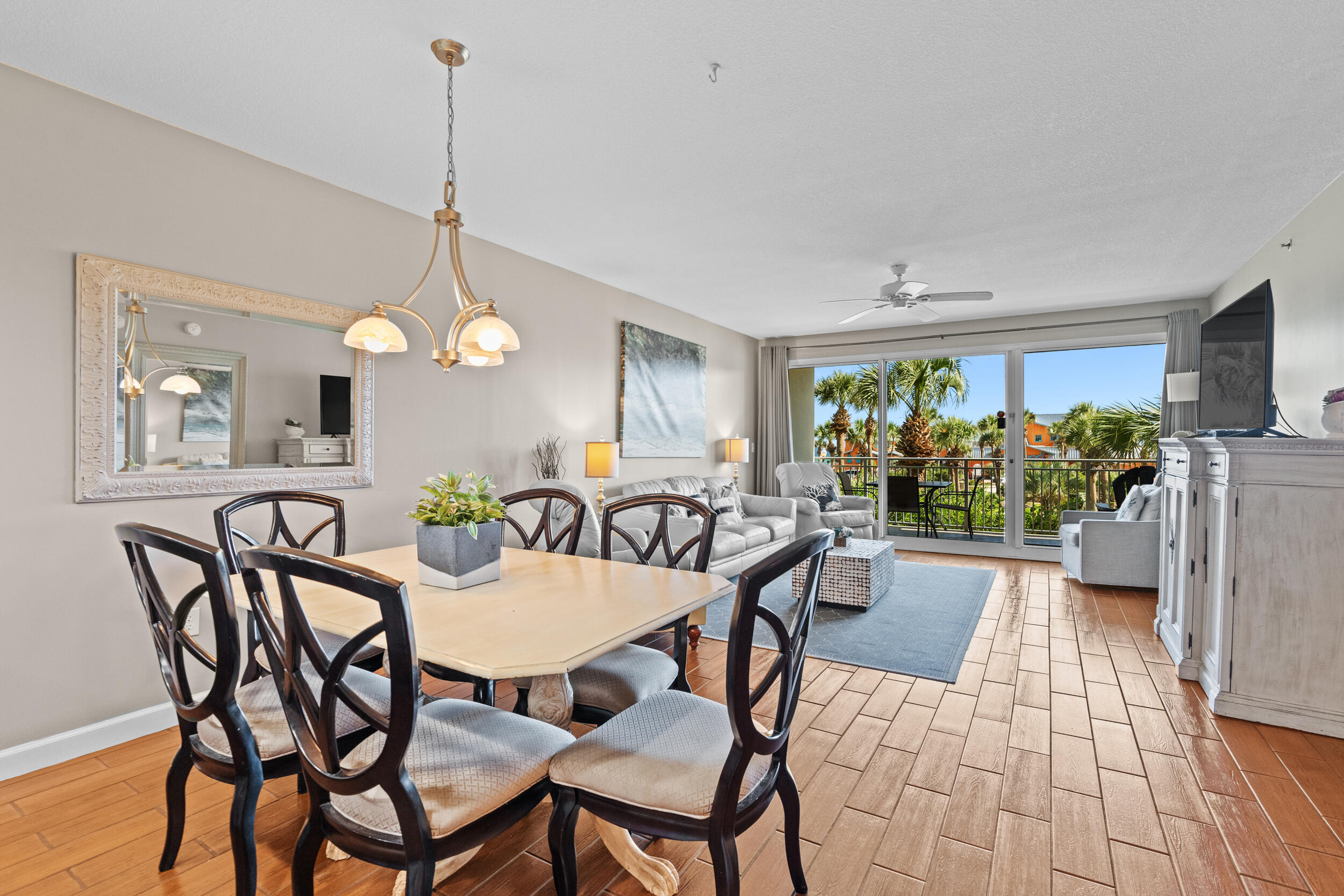 STERLING SHORES - Residential