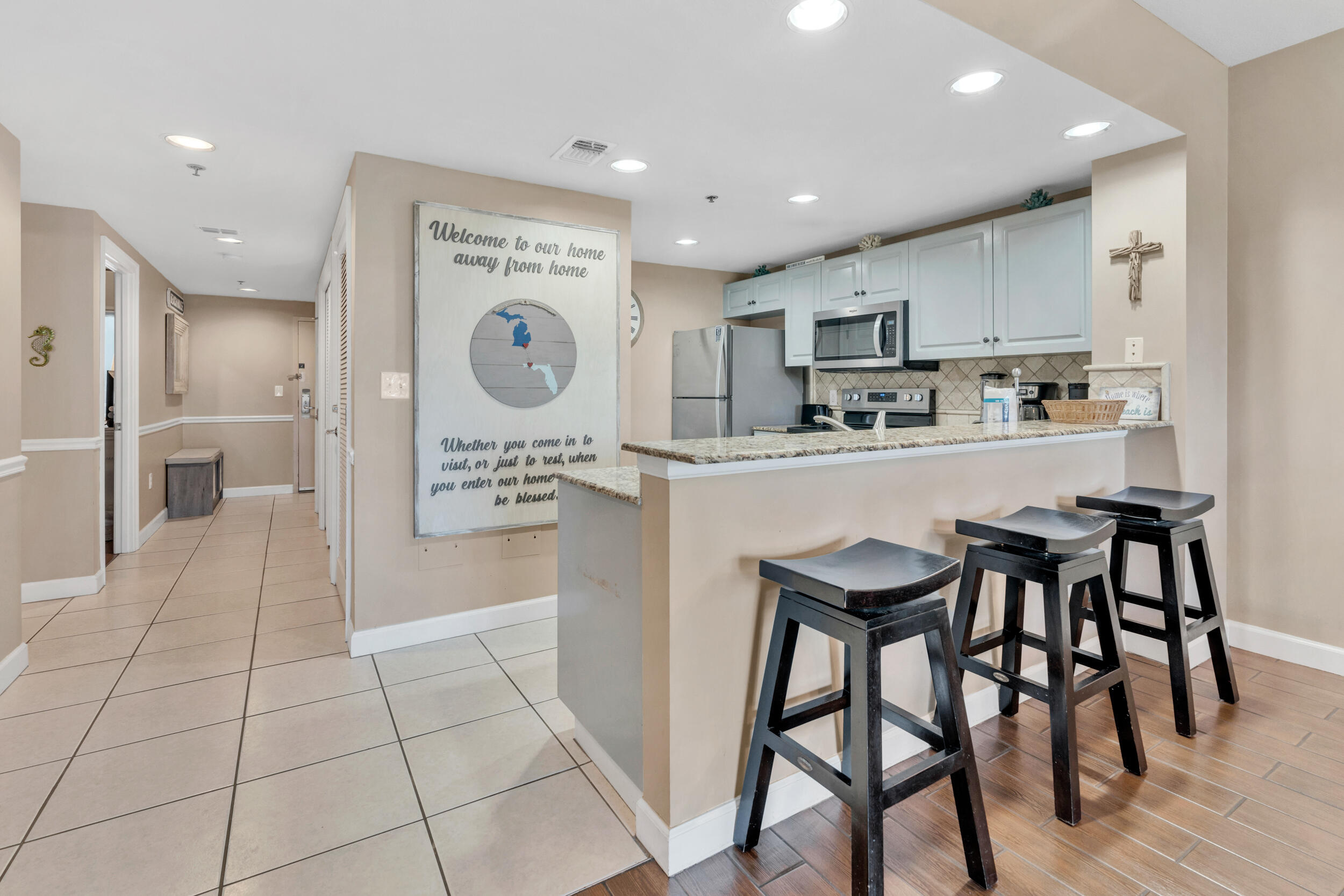 STERLING SHORES - Residential
