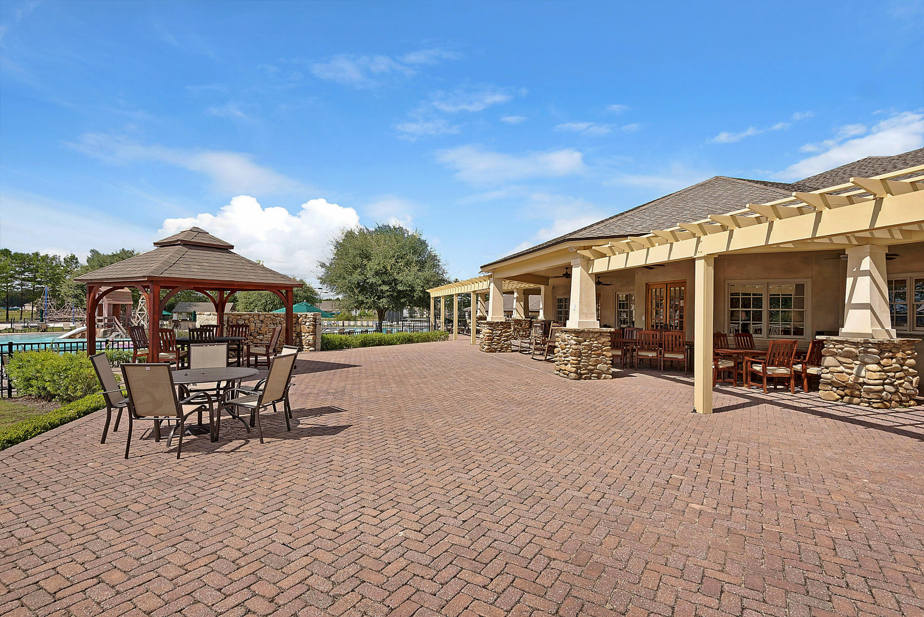 HAMMOCK BAY - Residential