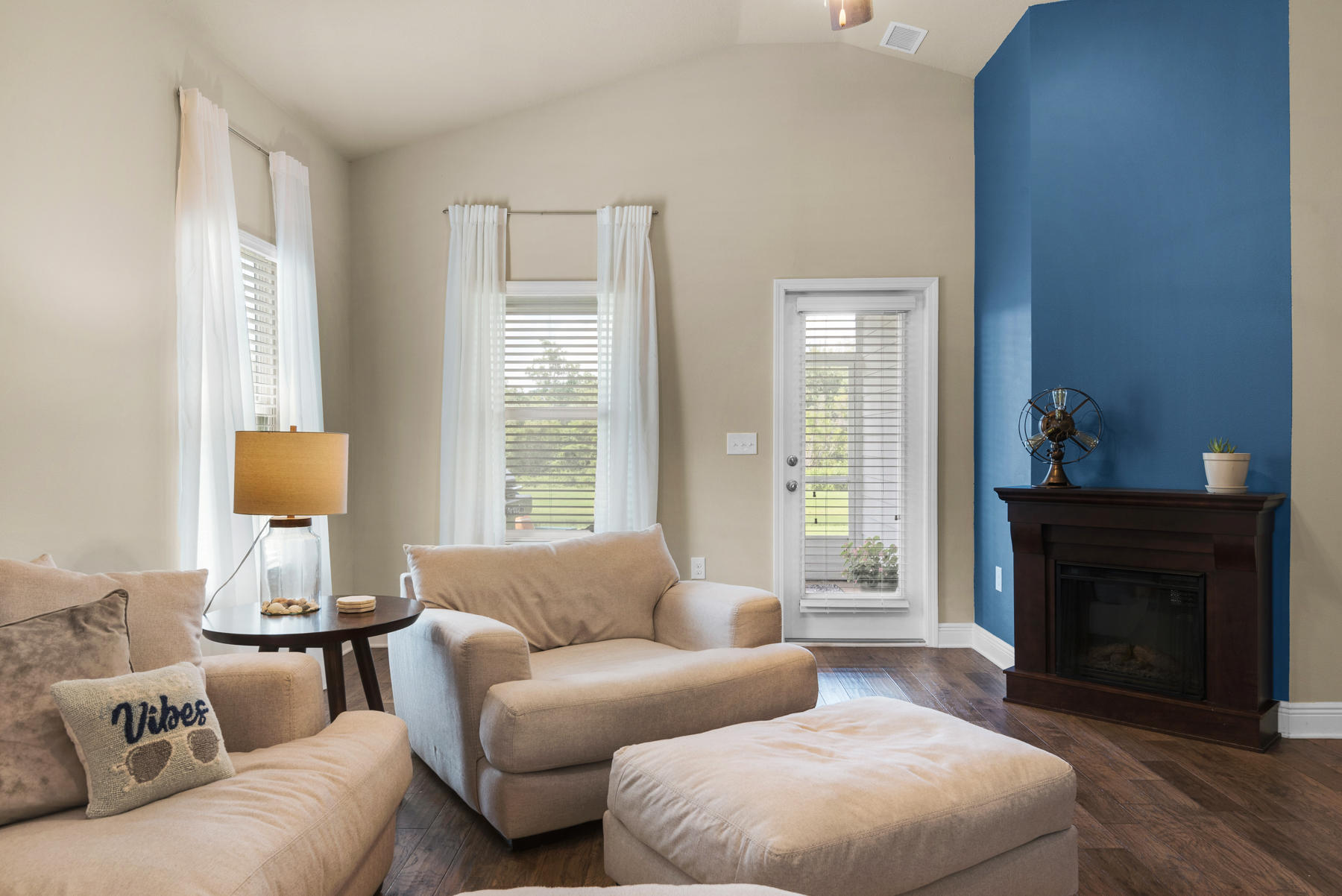 HAMMOCK BAY - Residential