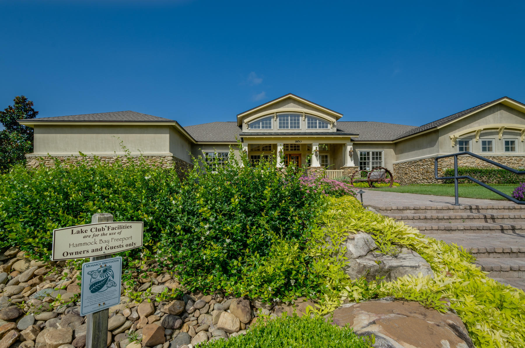 HAMMOCK BAY - Residential