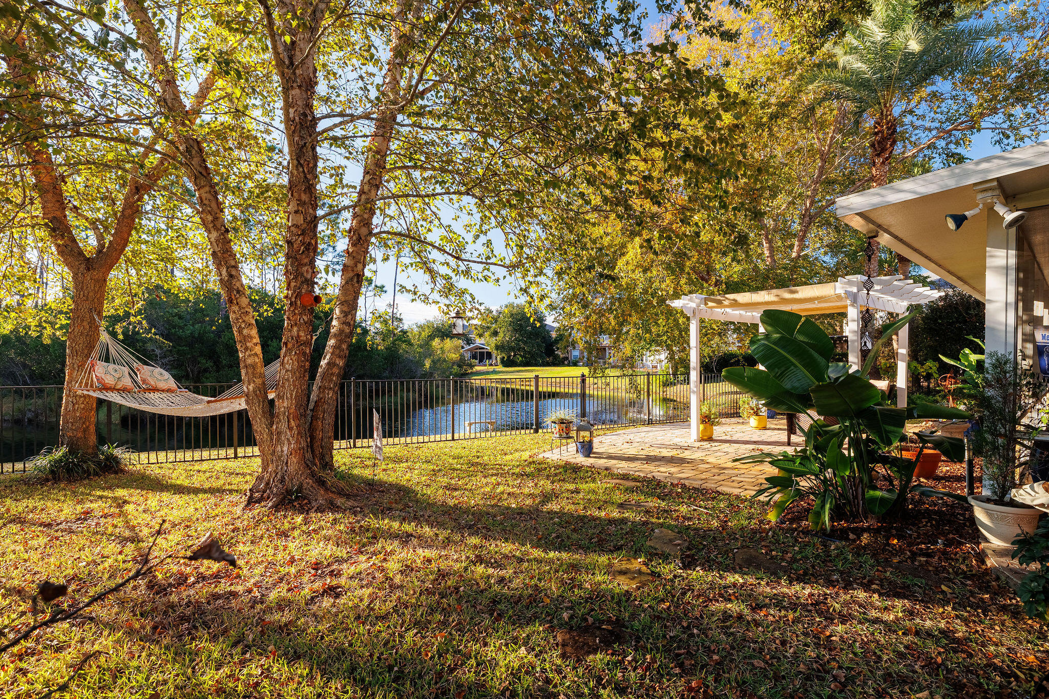 EMERALD LAKES PH 1 - Residential