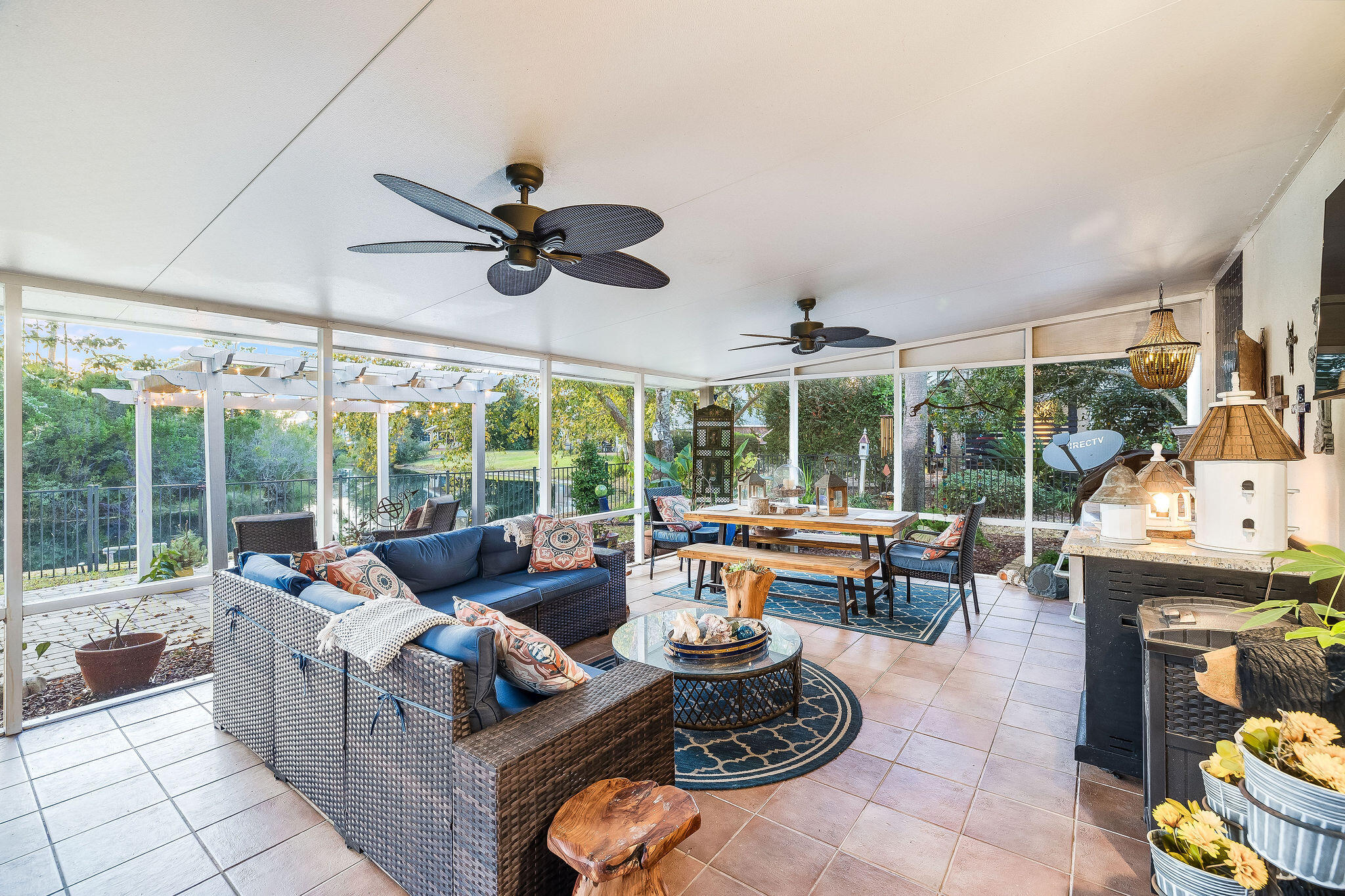 EMERALD LAKES PH 1 - Residential