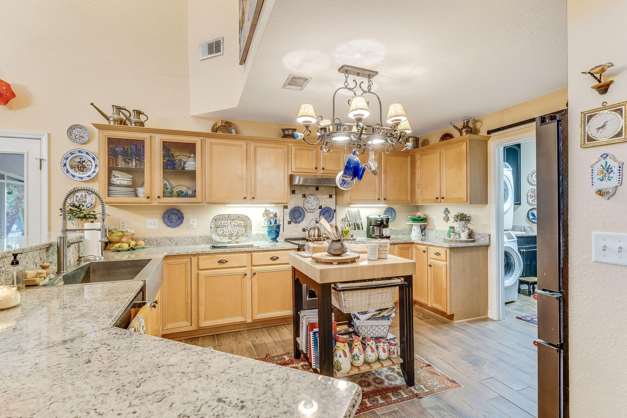 EMERALD LAKES PH 1 - Residential