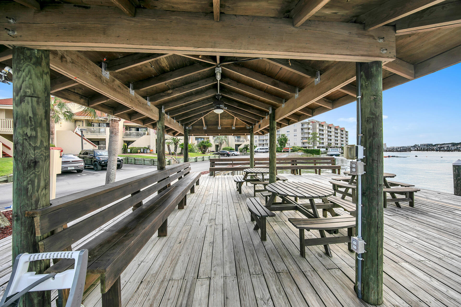 CLIPPER COVE T/H - Residential