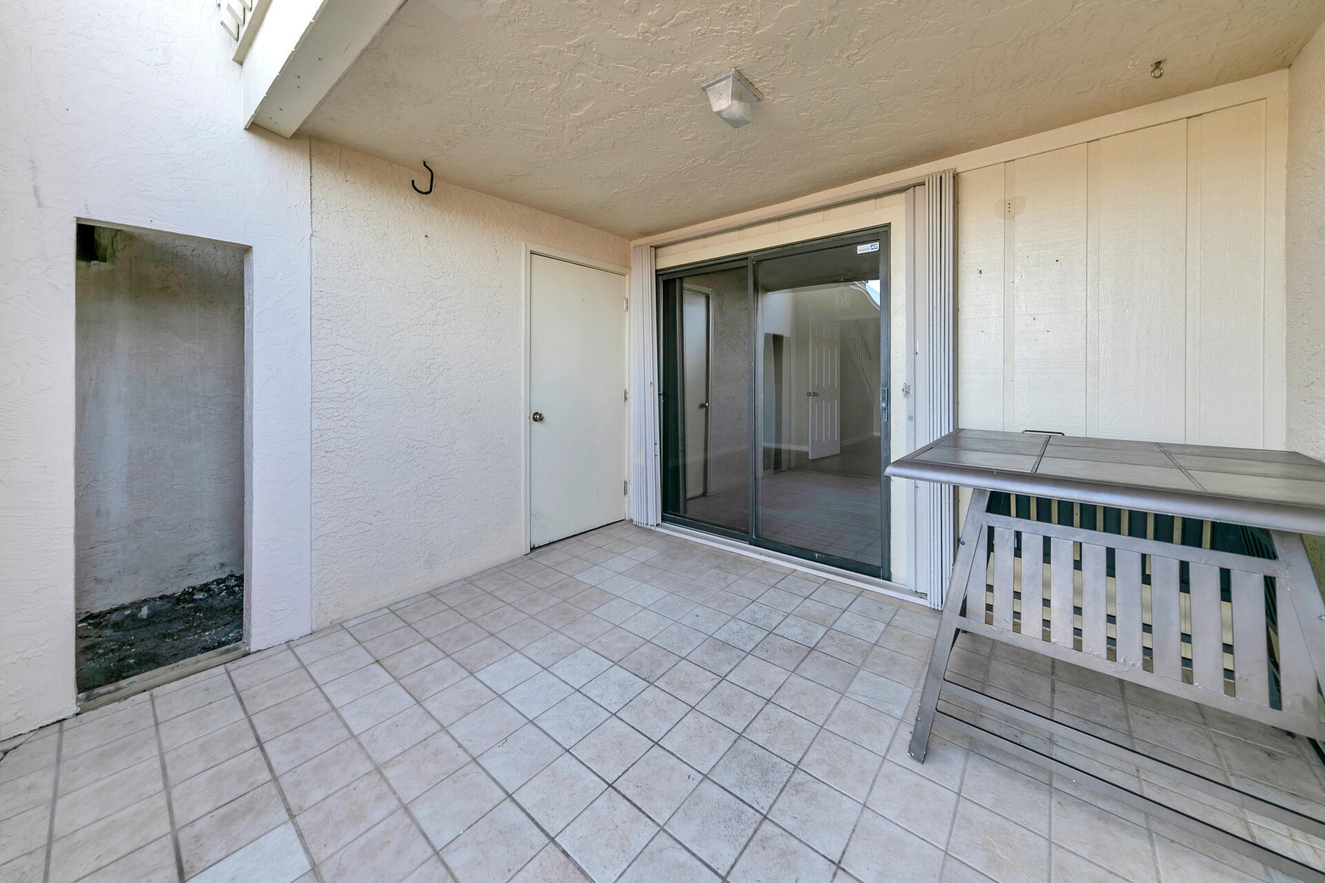 CLIPPER COVE T/H - Residential