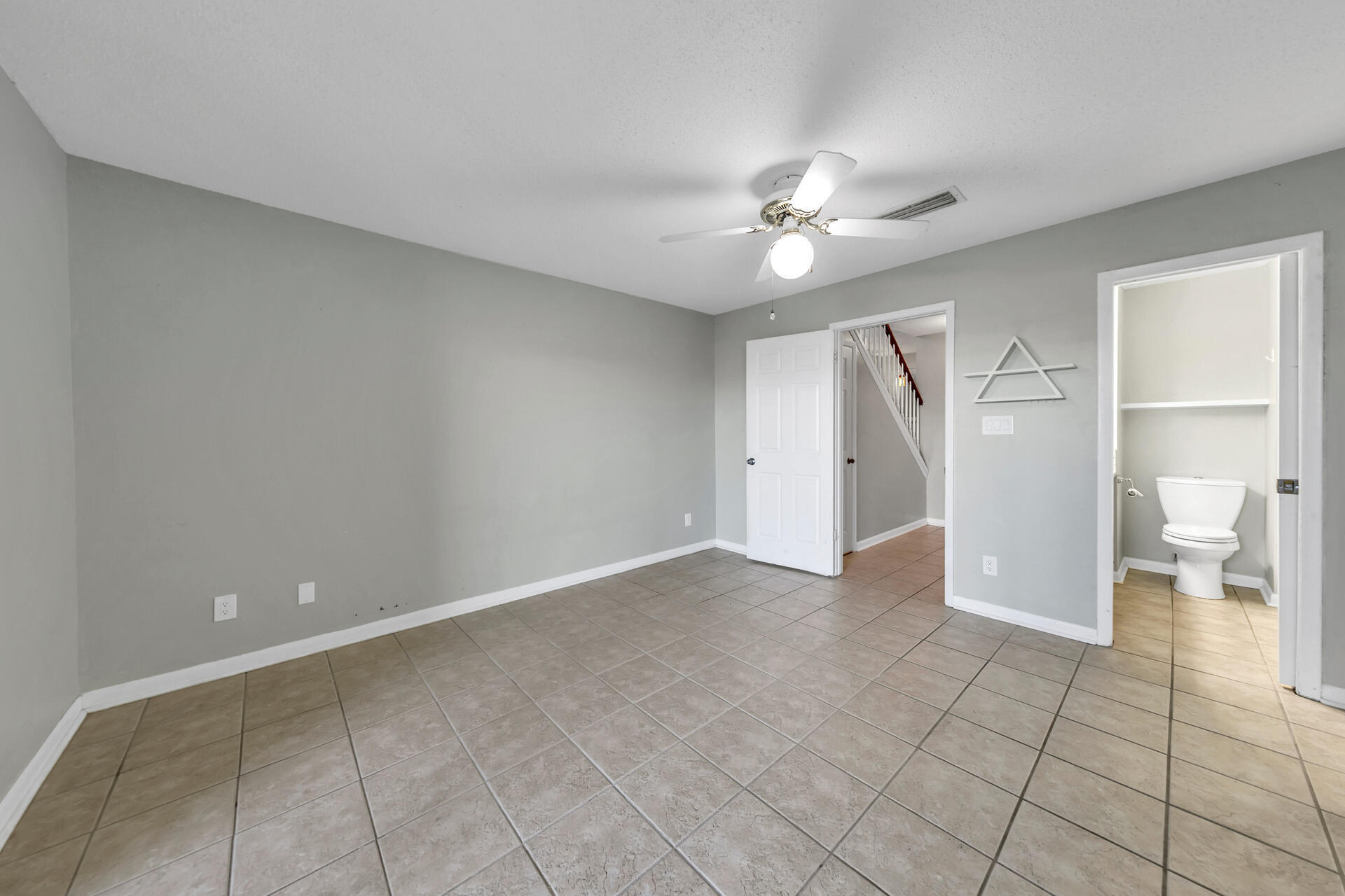 CLIPPER COVE T/H - Residential