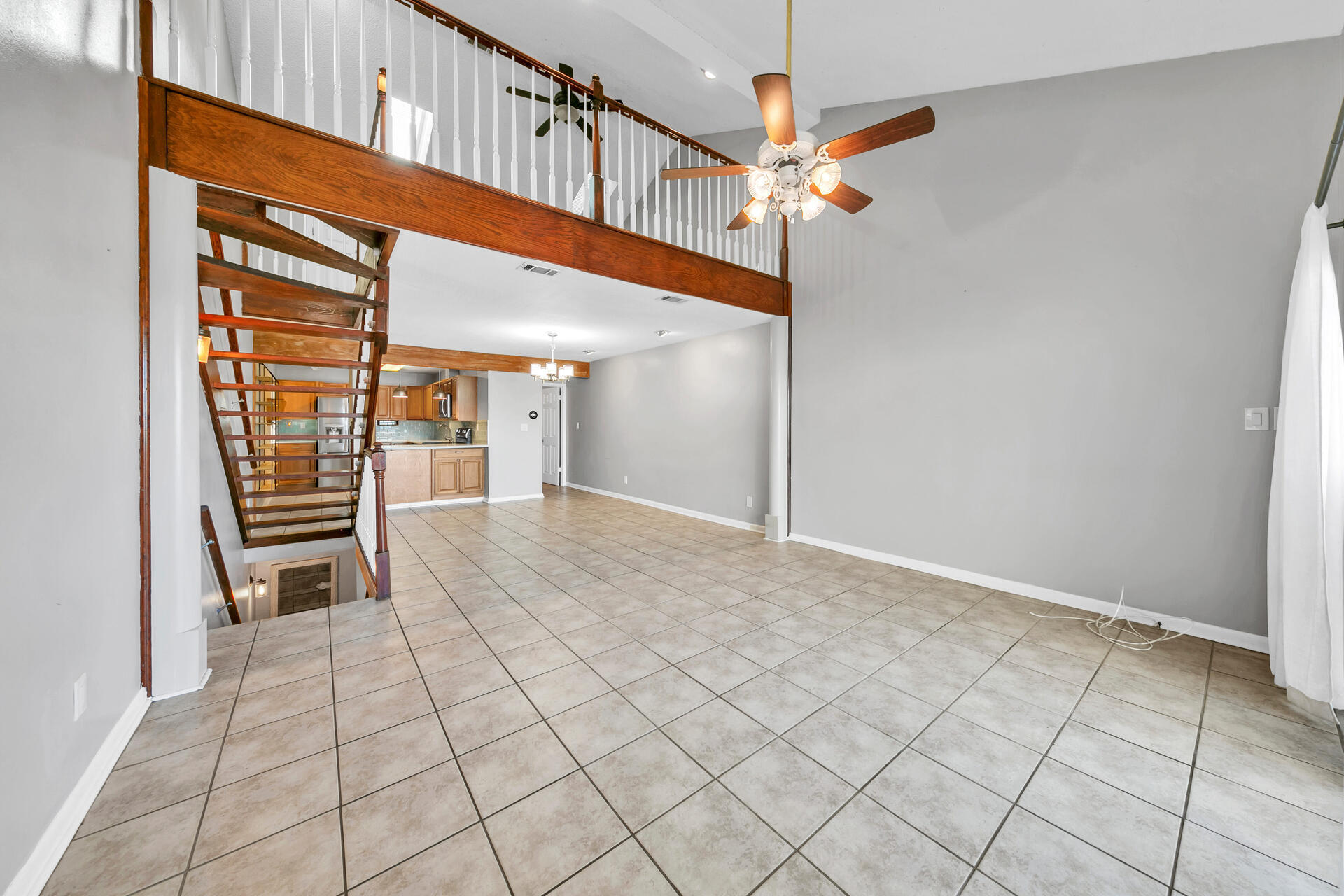 CLIPPER COVE T/H - Residential