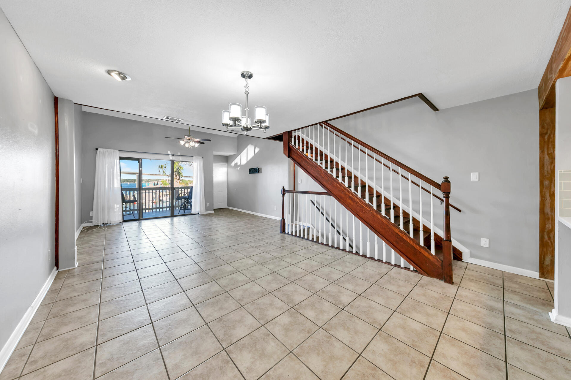 CLIPPER COVE T/H - Residential